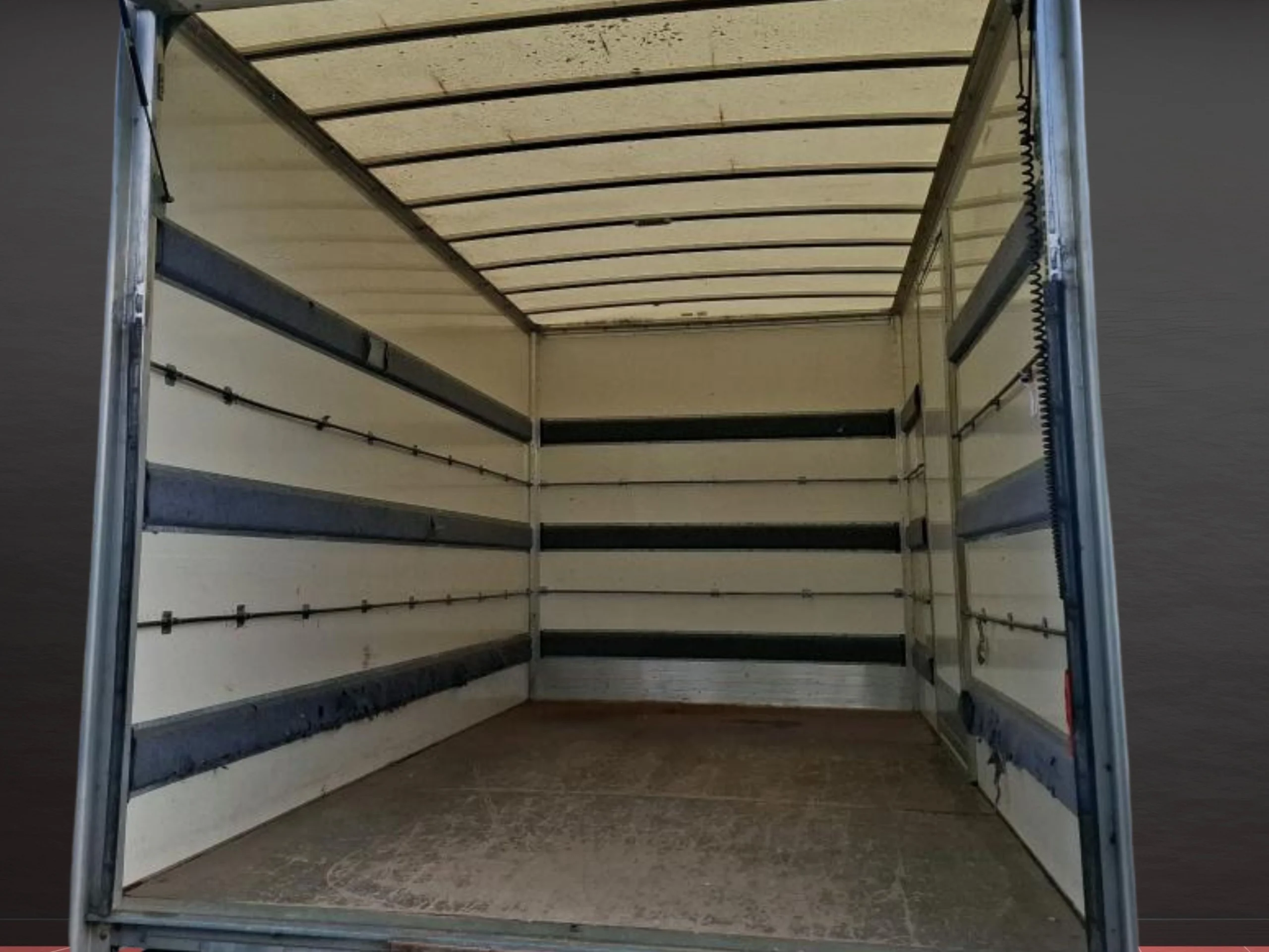 Ford Transit Carrozado L4 Con Trampilla Doble Rueda Trasera  130CV - Foto 5