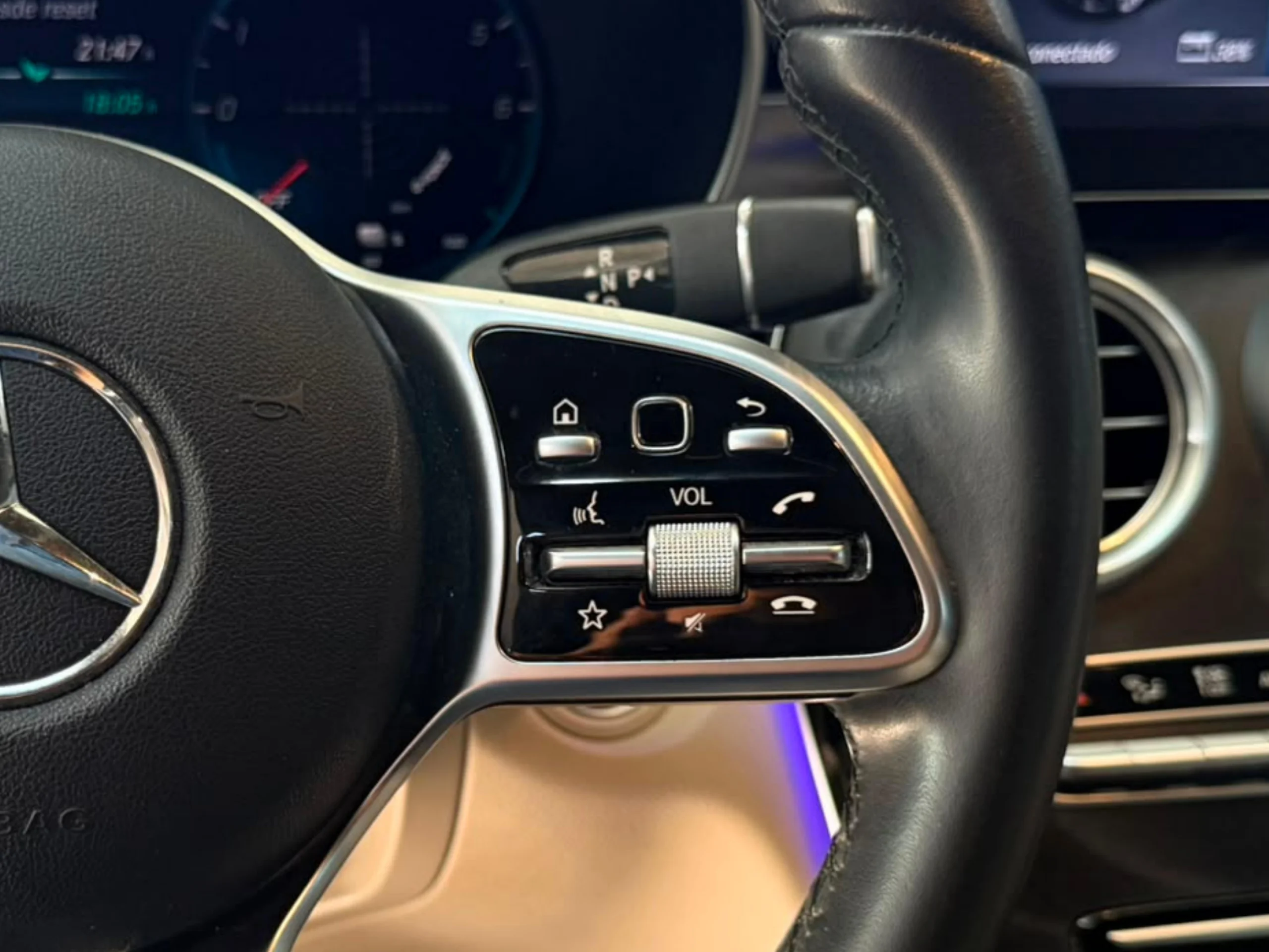 Mercedes-Benz Clase C 300de Estate Avantgarde – 306CV, Etiqueta CERO y Full Extras - Foto 17