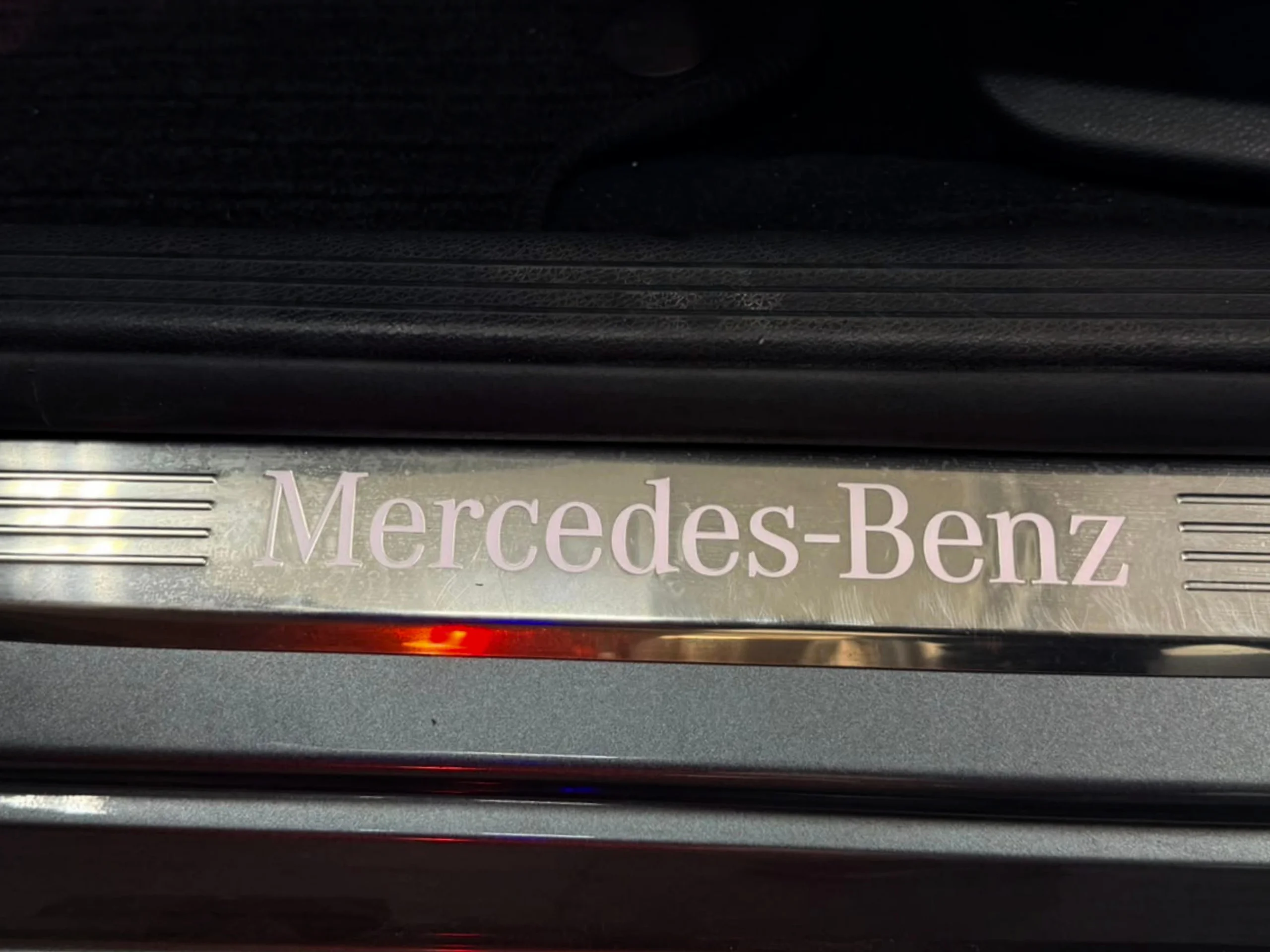Mercedes-Benz Clase C 300de Estate Avantgarde – 306CV, Etiqueta CERO y Full Extras - Foto 27