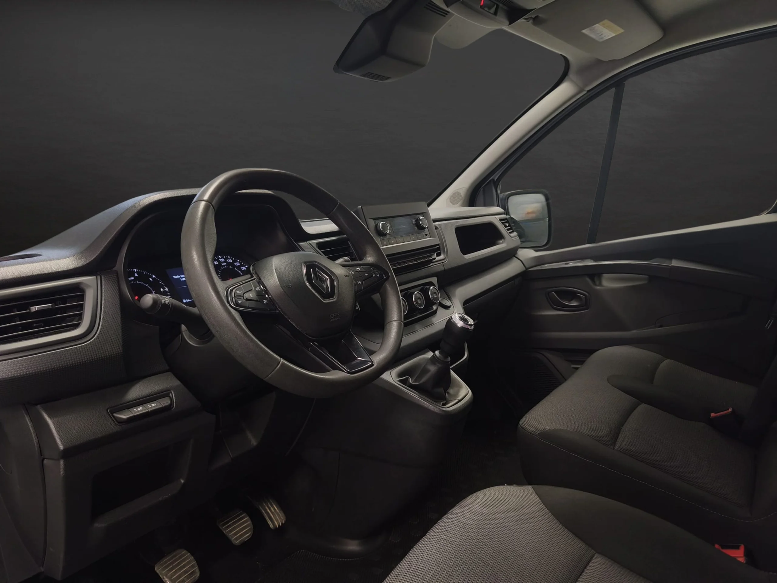 Renault Trafic  L1H1 | (2022) | Baca | 2.0 dCi | Desde 364€/mes  - Foto 12