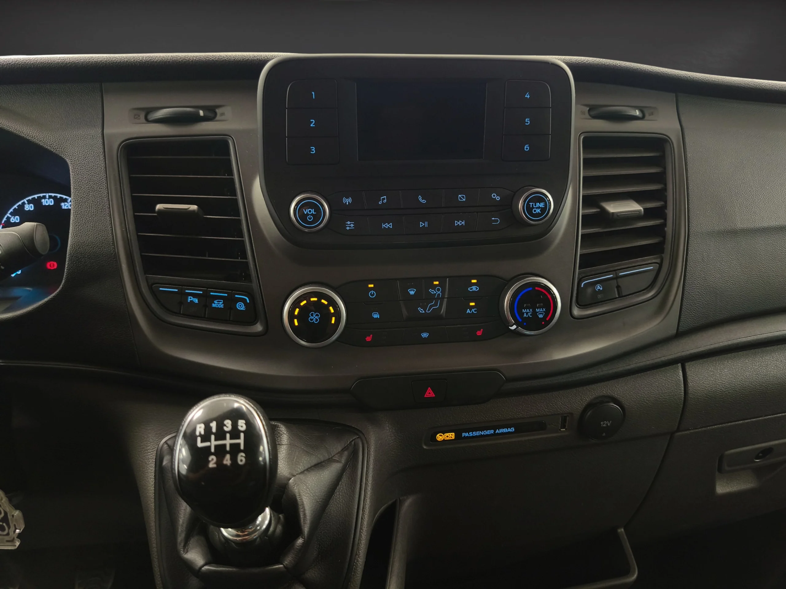 Ford Transit  Furgón L3H2 130CV Trend MHEV (2023) | Gran Volumen | Etiqueta ECO | Desde 386 € al mes  - Foto 23