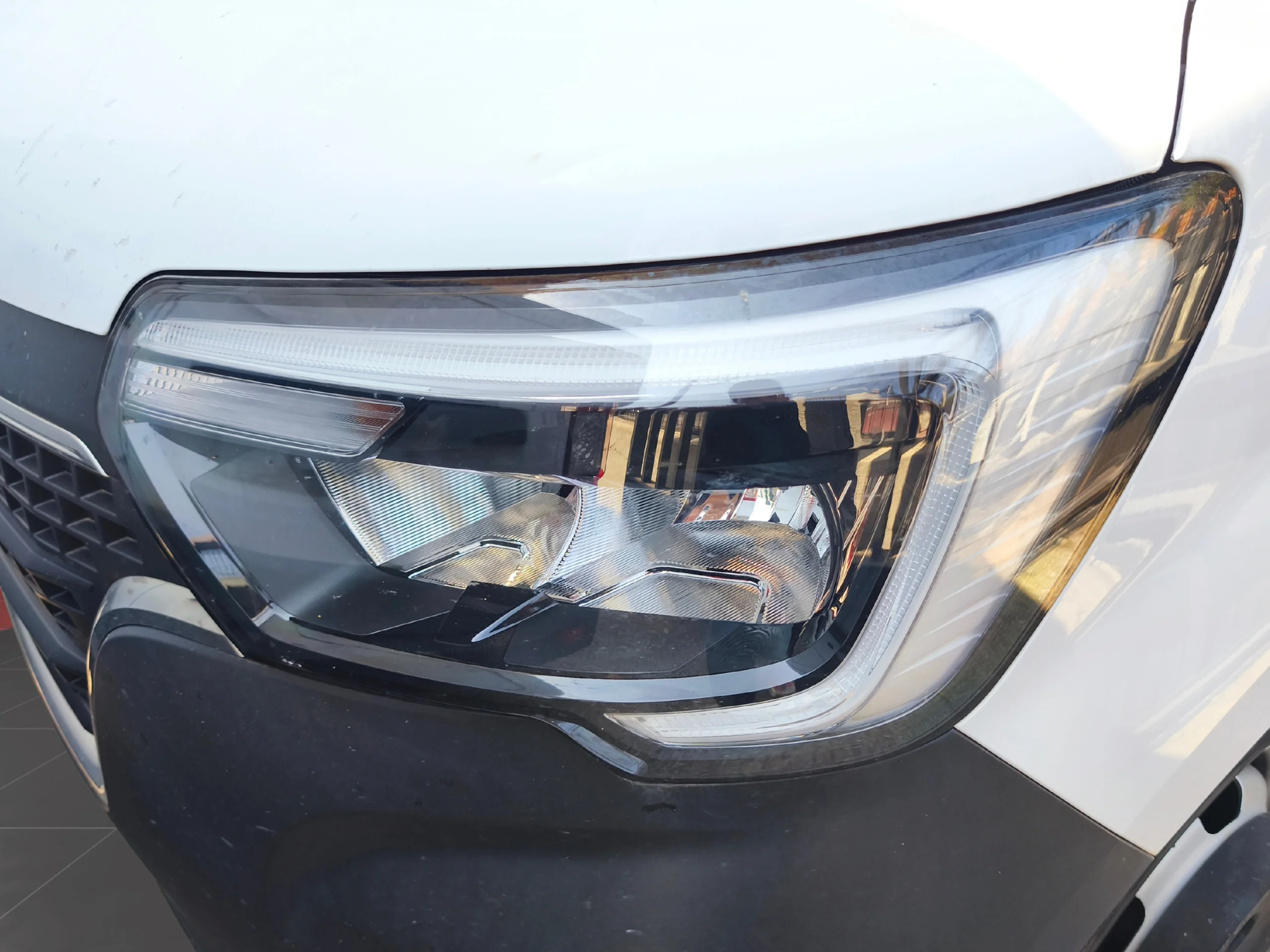 Renault Master L4H3 BluedCi Carrozado 145CV (2022) | Trampilla | Doble Rueda | Puerta Lateral | Desde 568 € al mes - Foto 28
