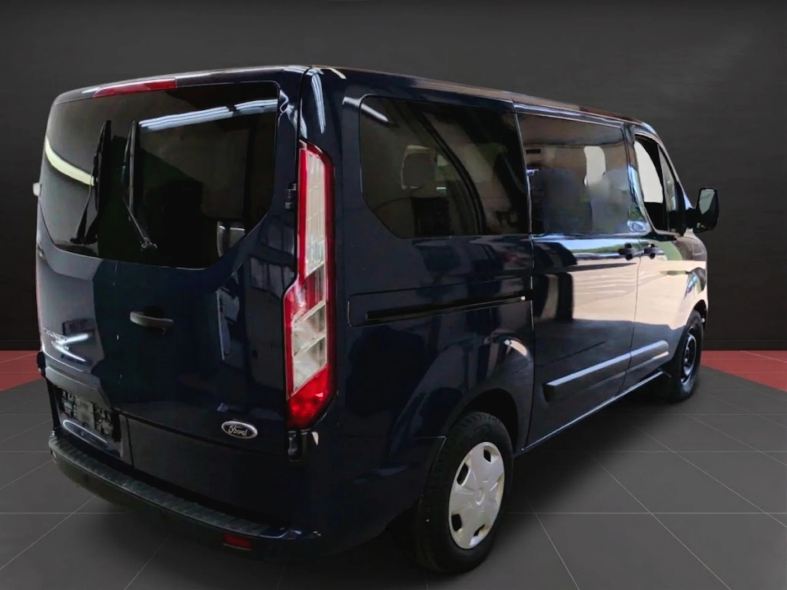 Ford Transit Custom Combi 9 Plazas L1H1(2023) | Desde 432€/mes - Foto 4