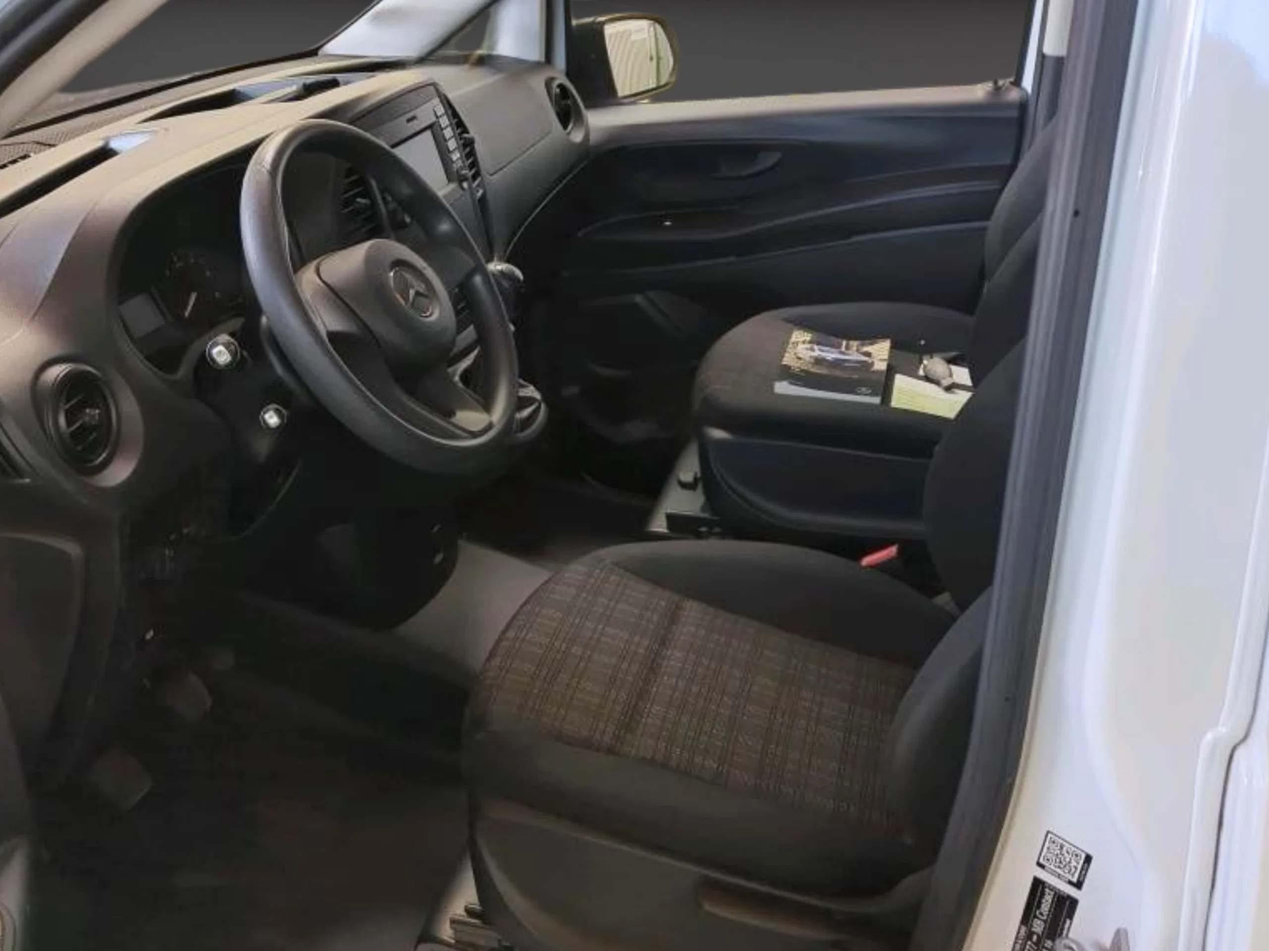 Mercedes-Benz Vito Furgón Largo 110 CDI  - Foto 9