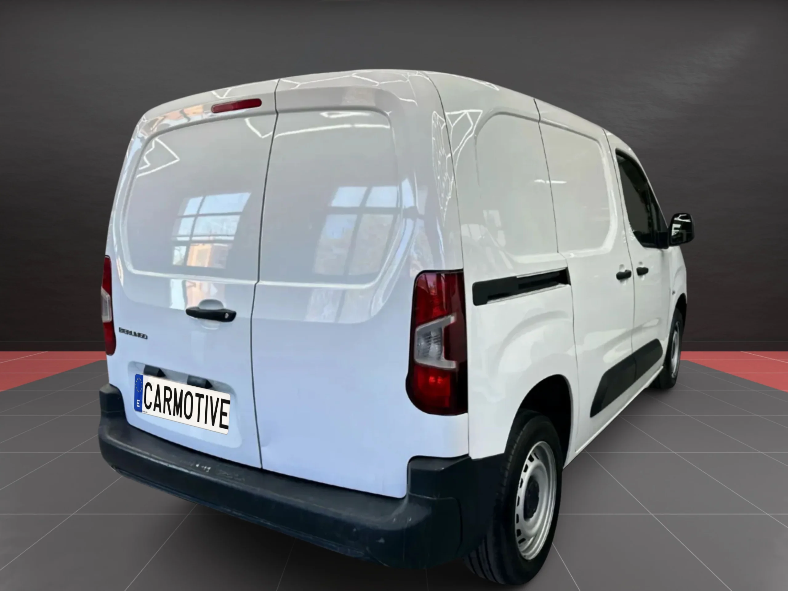 Citroen Berlingo Furgón Talla M 102 CV - Foto 5