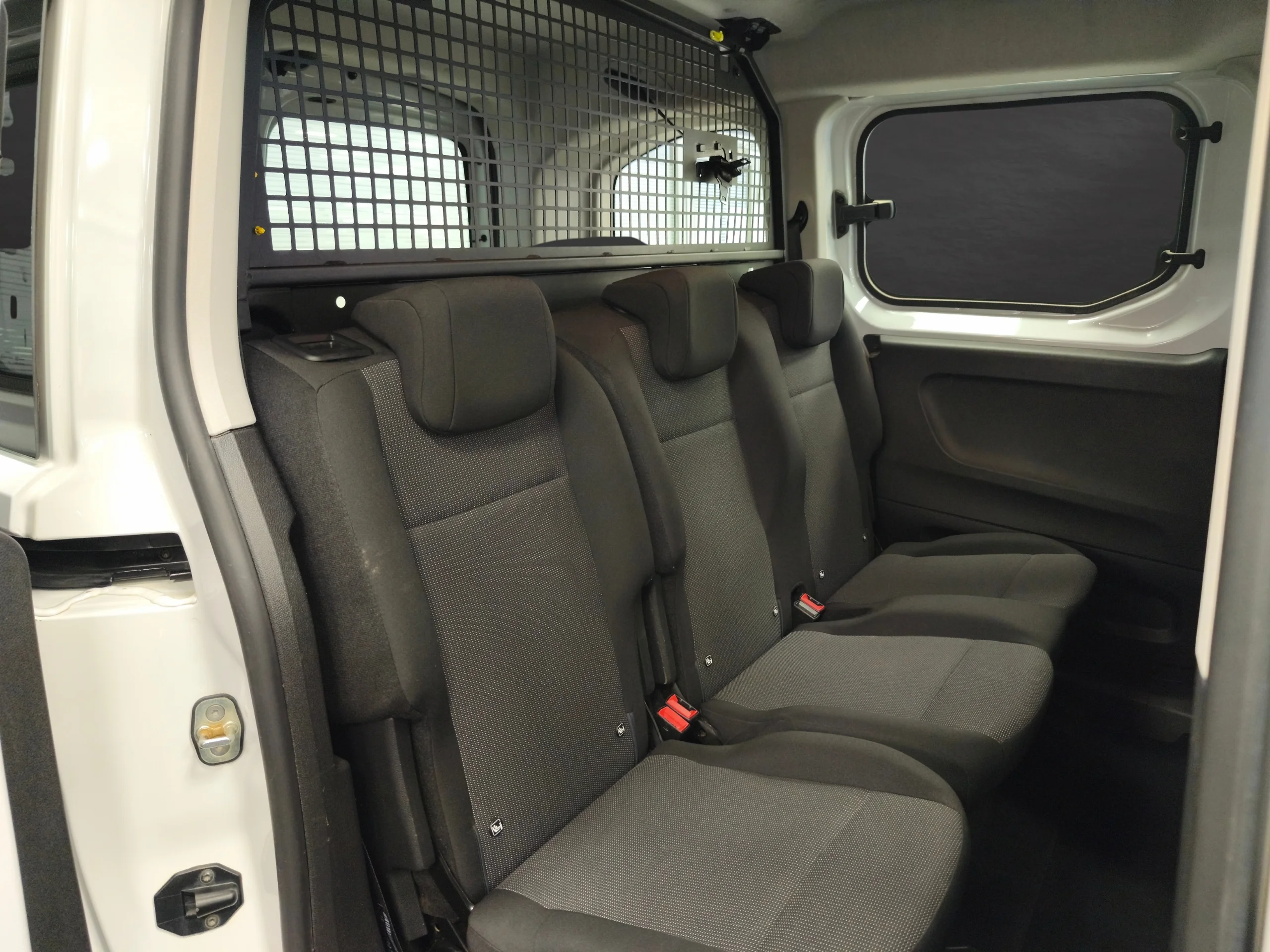 Citroen Berlingo Talla M | Combi 5 Plazas | Separador de carga |  S&S (2023) | Desde 261€/mes  - Foto 12