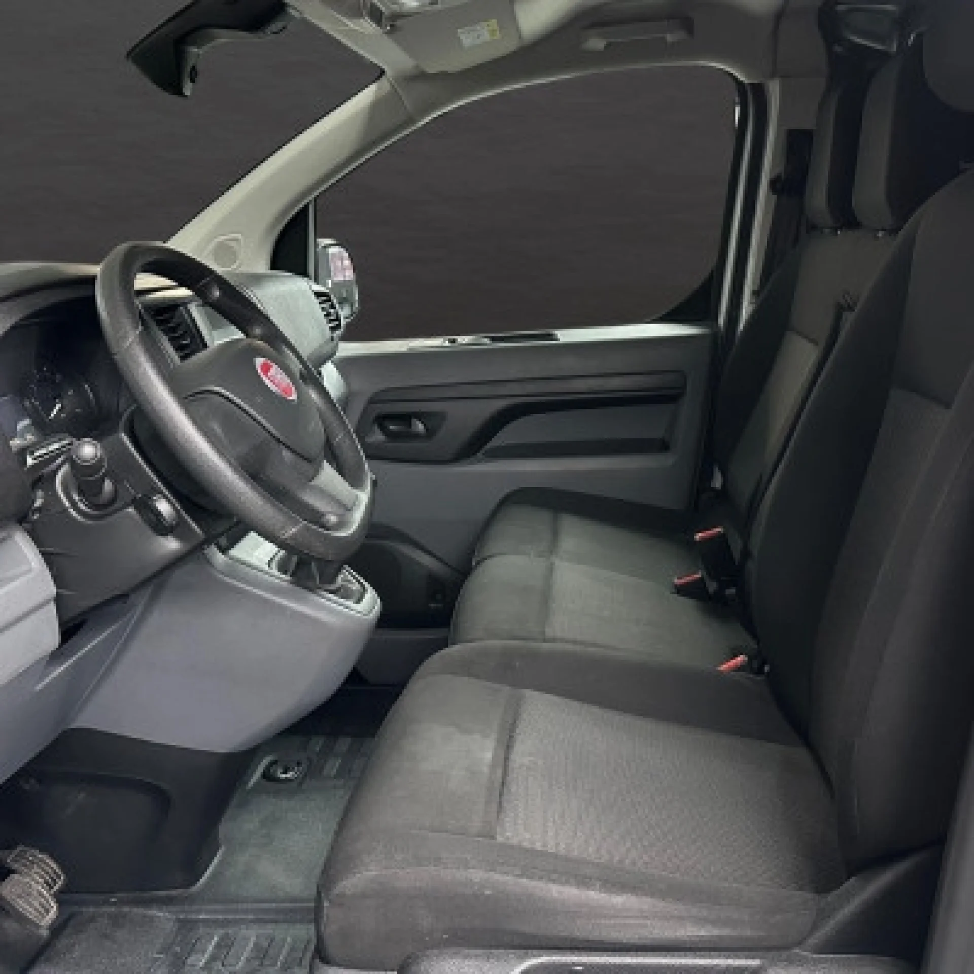 Fiat Scudo Fiat Scudo Frigorífico -20ºC | FRCX | (2023) | Equipo de Frío oculto e Isotermo nuevos a estrenar en vehículo seminuevo | Desde 460€/me - Foto 10