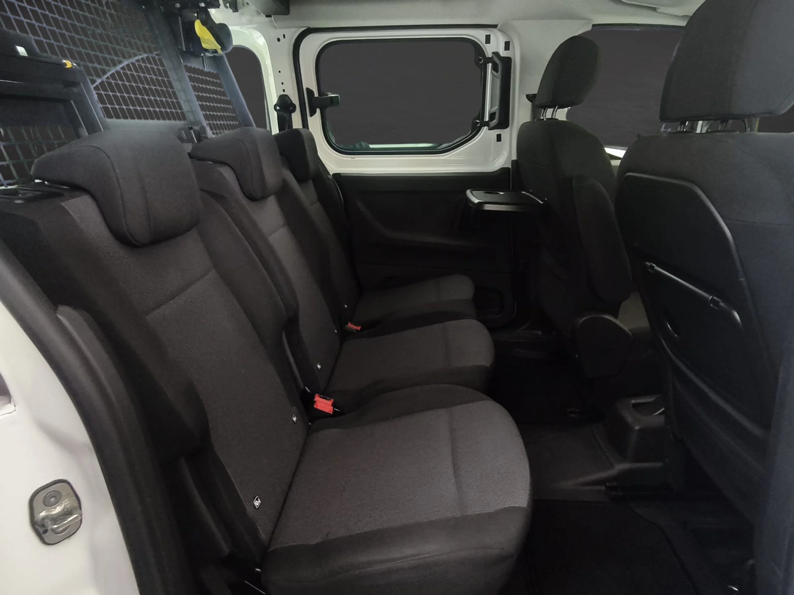 Peugeot Partner 4x4 Doble Cabina Long Combi 5 Plazas (2022) | Desde 291€/mes - Foto 14