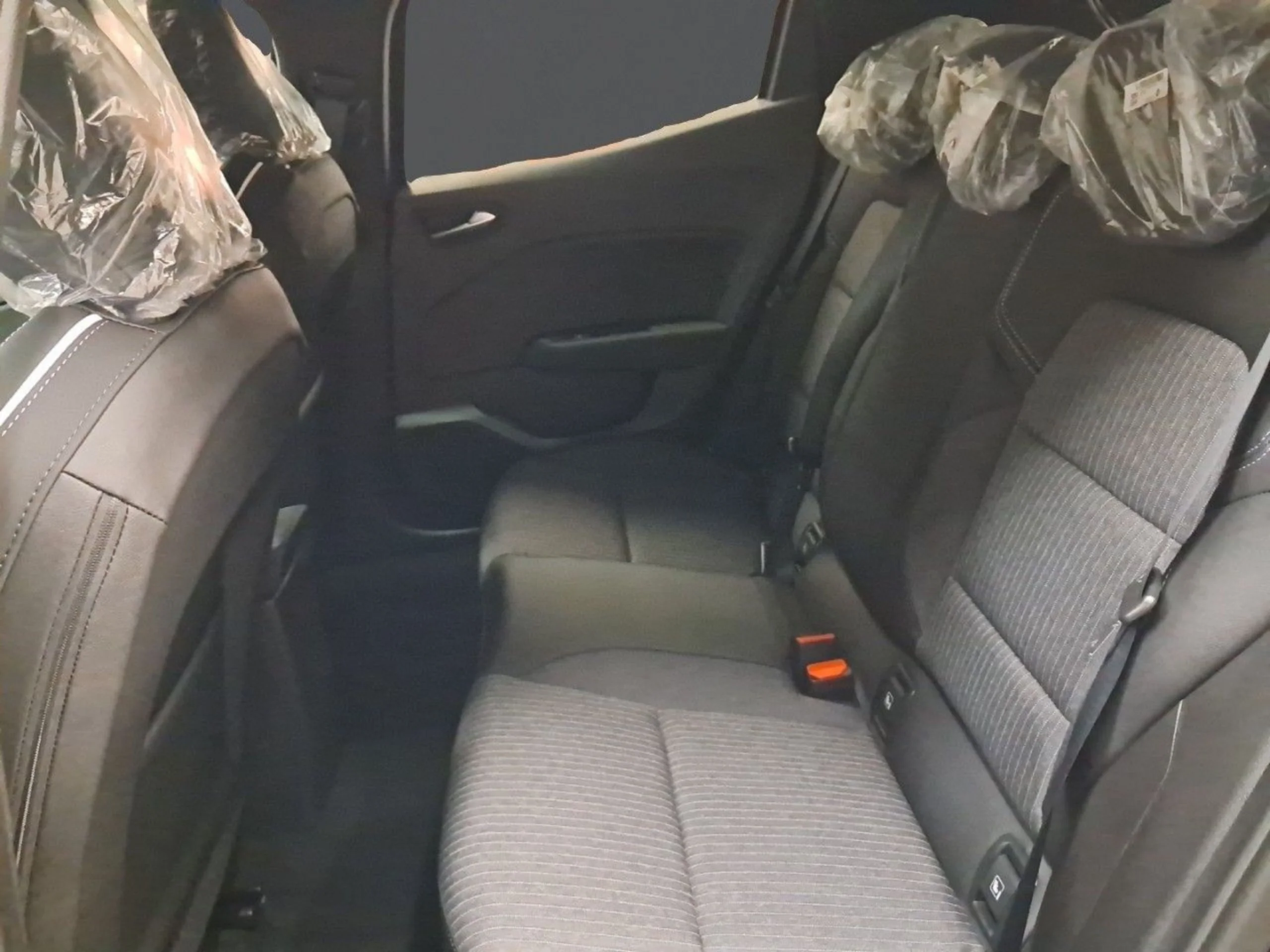 Mitsubishi Colt 100T Kaiteki - Foto 11