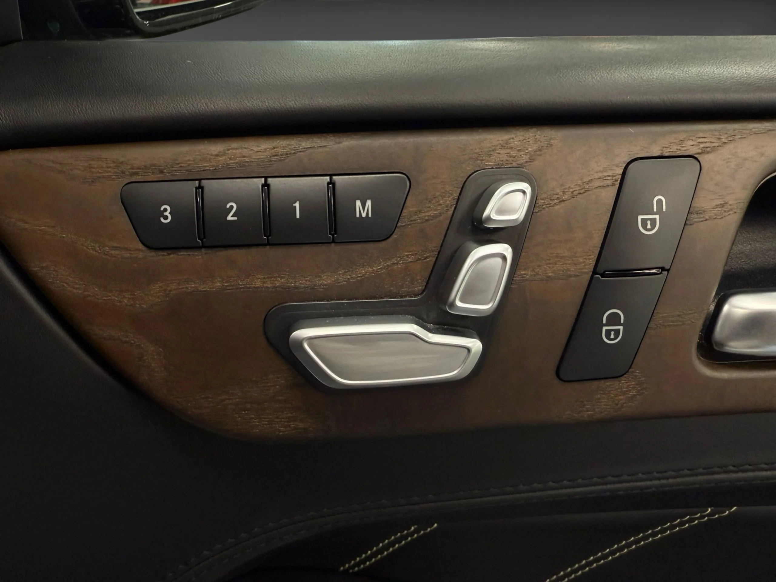 Mercedes-Benz GLS 63 AMG 4MATIC  430 kW (585 CV)  - Foto 33