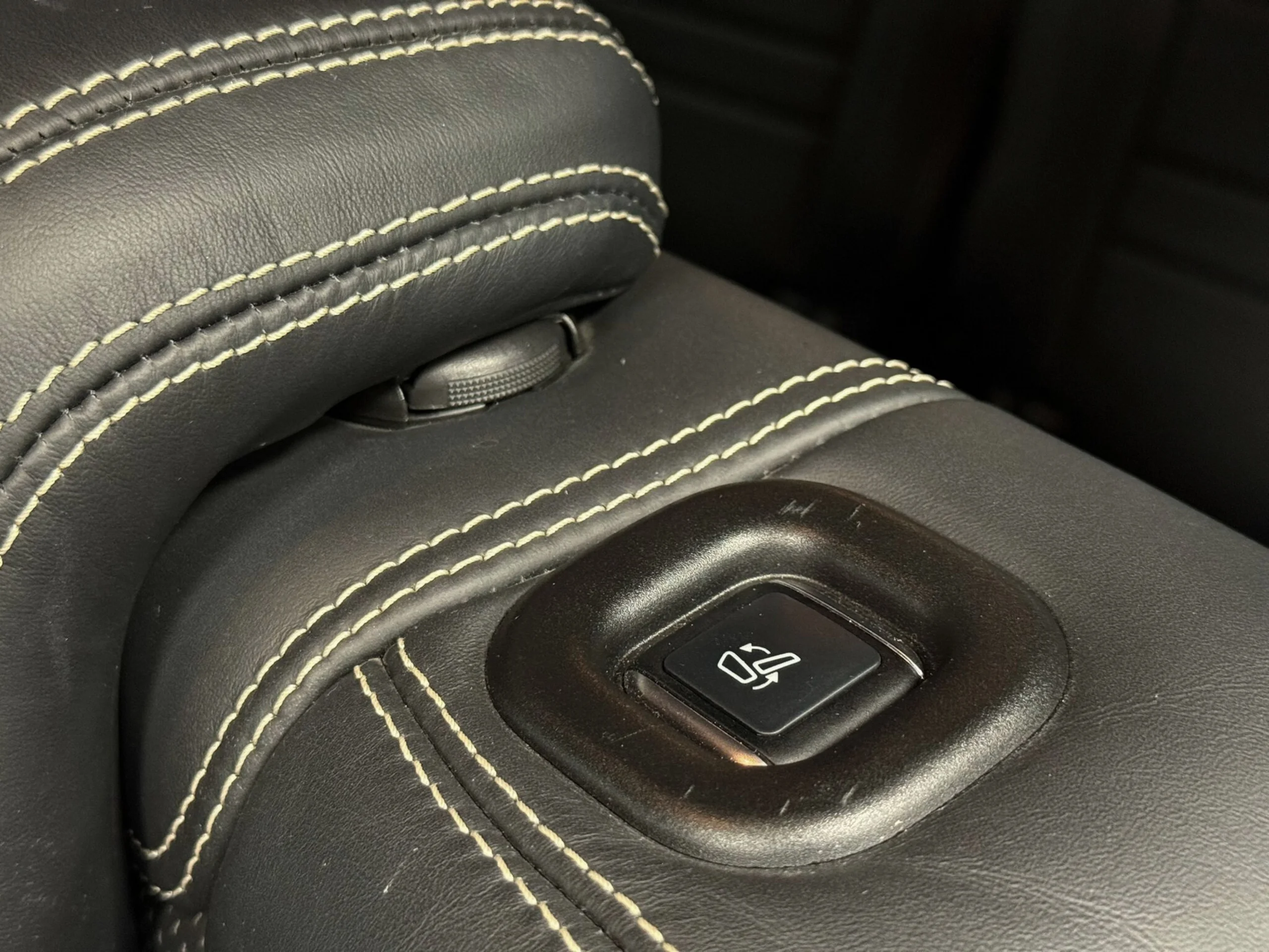 Mercedes-Benz GLS 63 AMG 4MATIC  430 kW (585 CV)  - Foto 35