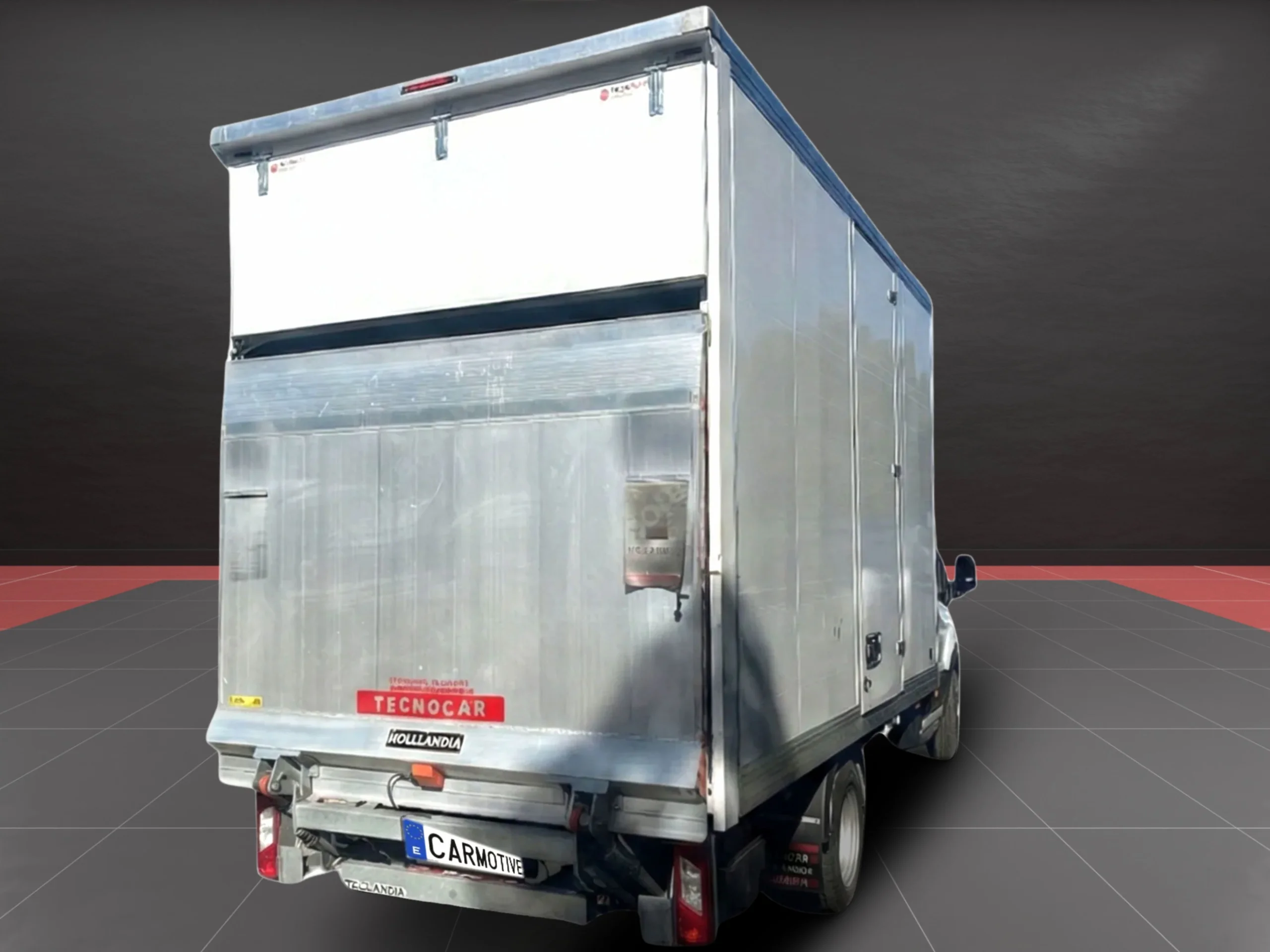 Ford Transit Carrozado L4 Con Trampilla y Puerta lateral130 CV TREND - Foto 1