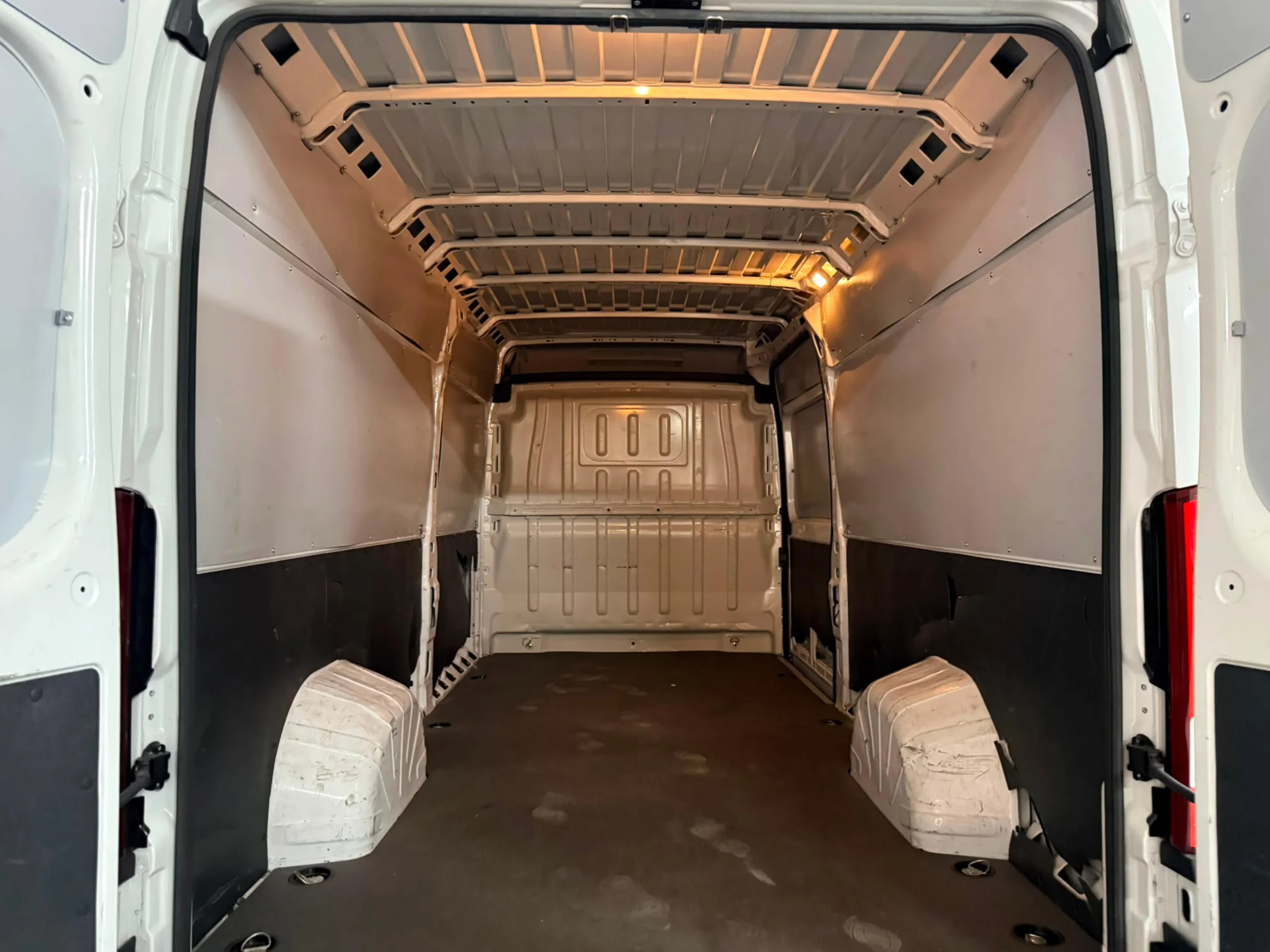 Opel Movano Opel Movano L4H2 140CV (2022) | REBU Ideal Camper | Desde 349€/mes - Foto 7
