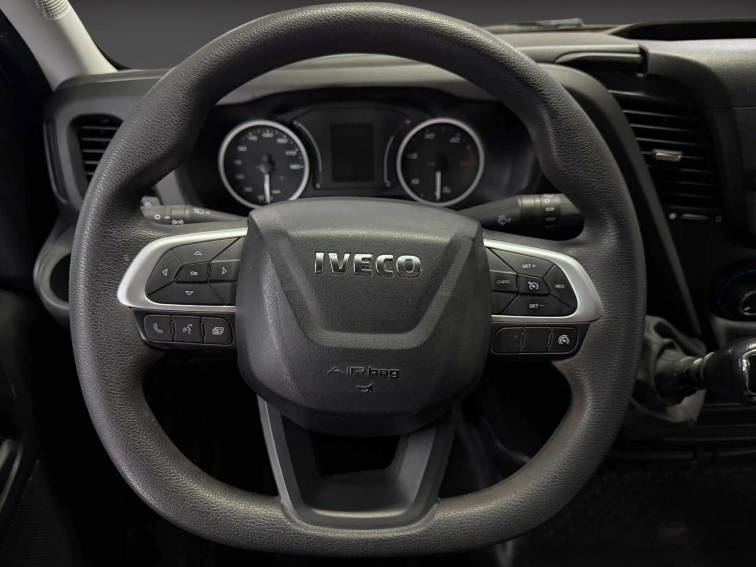 Iveco Daily Carrozado L4 Blue Power Híbrido 136 CV - Foto 8