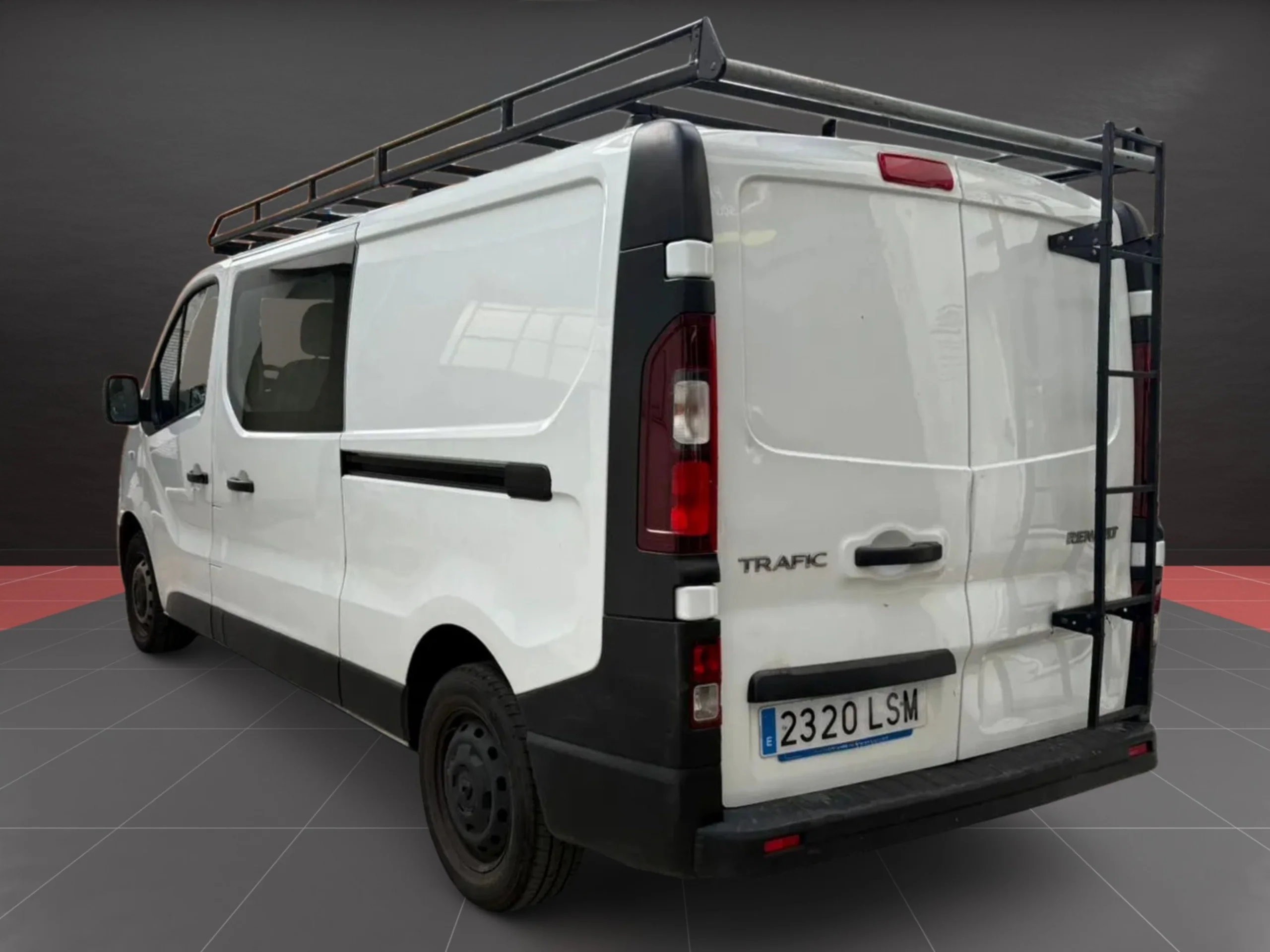 Renault Trafic Doble cabina 6 Plazas con separador de carga L2H1 - Foto 7