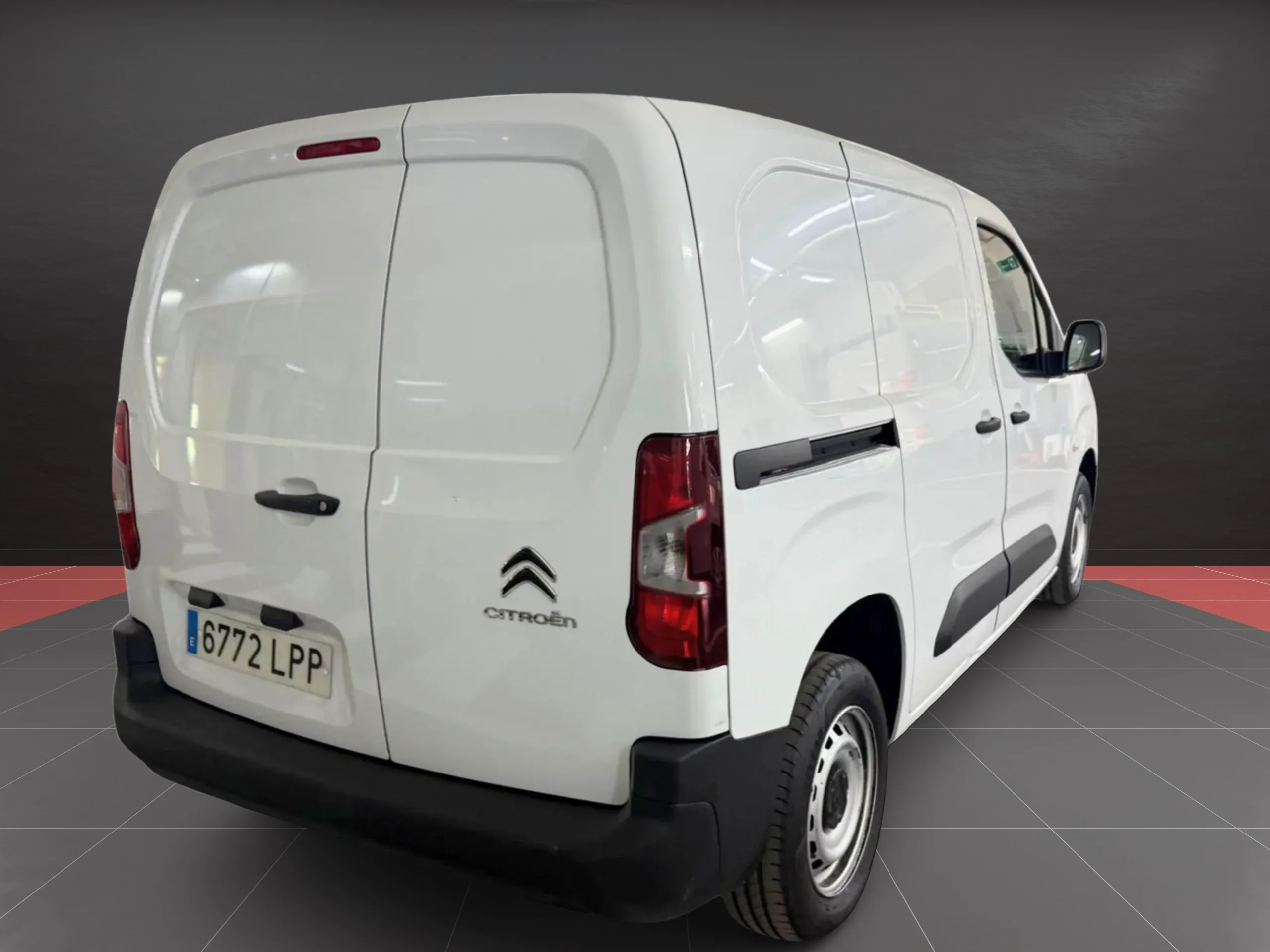 Citroen Berlingo Furgón Talla M 102 CV - Foto 5