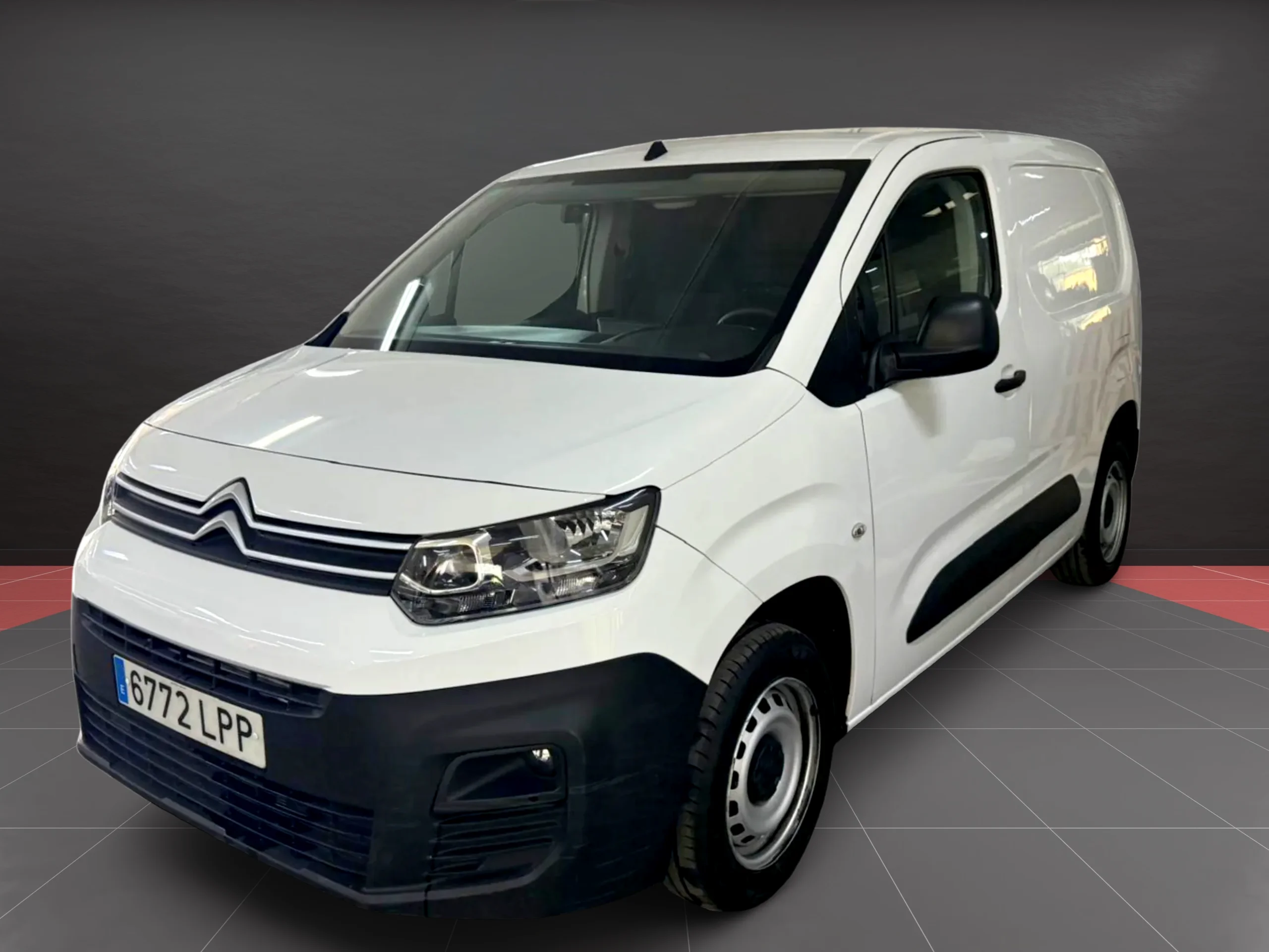 Citroen Berlingo Furgón Talla M 102 CV - Foto 4