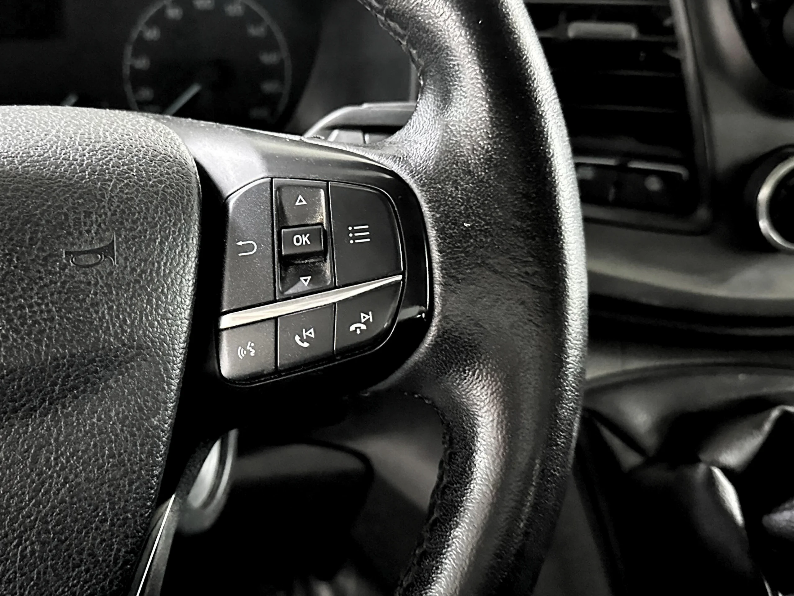 Ford Transit Carrozado Con Trampilla L4 170CV - Foto 12