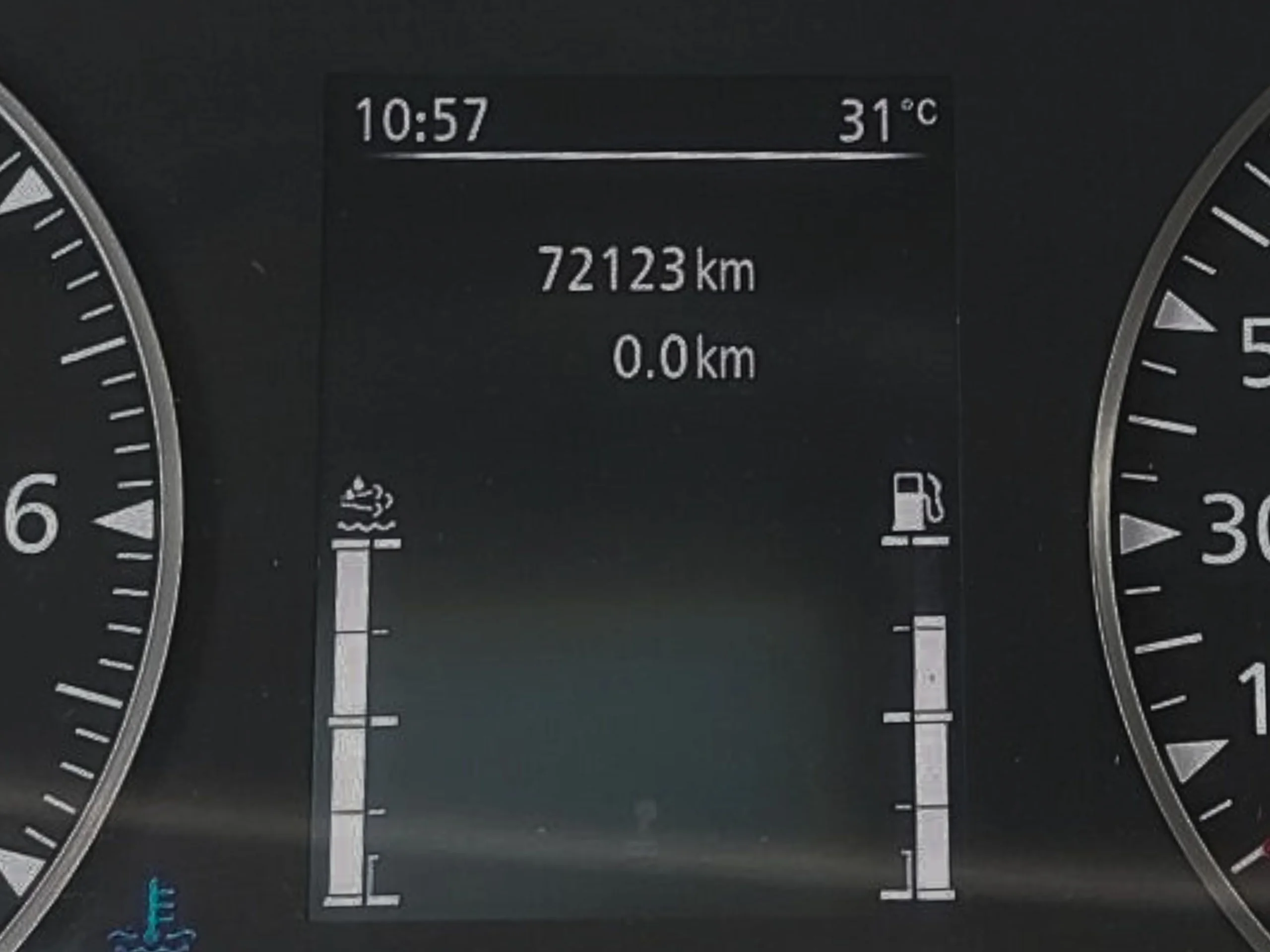 Renault Master L4H2 145 CV Doble Rueda trasera + Doble puerta - Foto 10