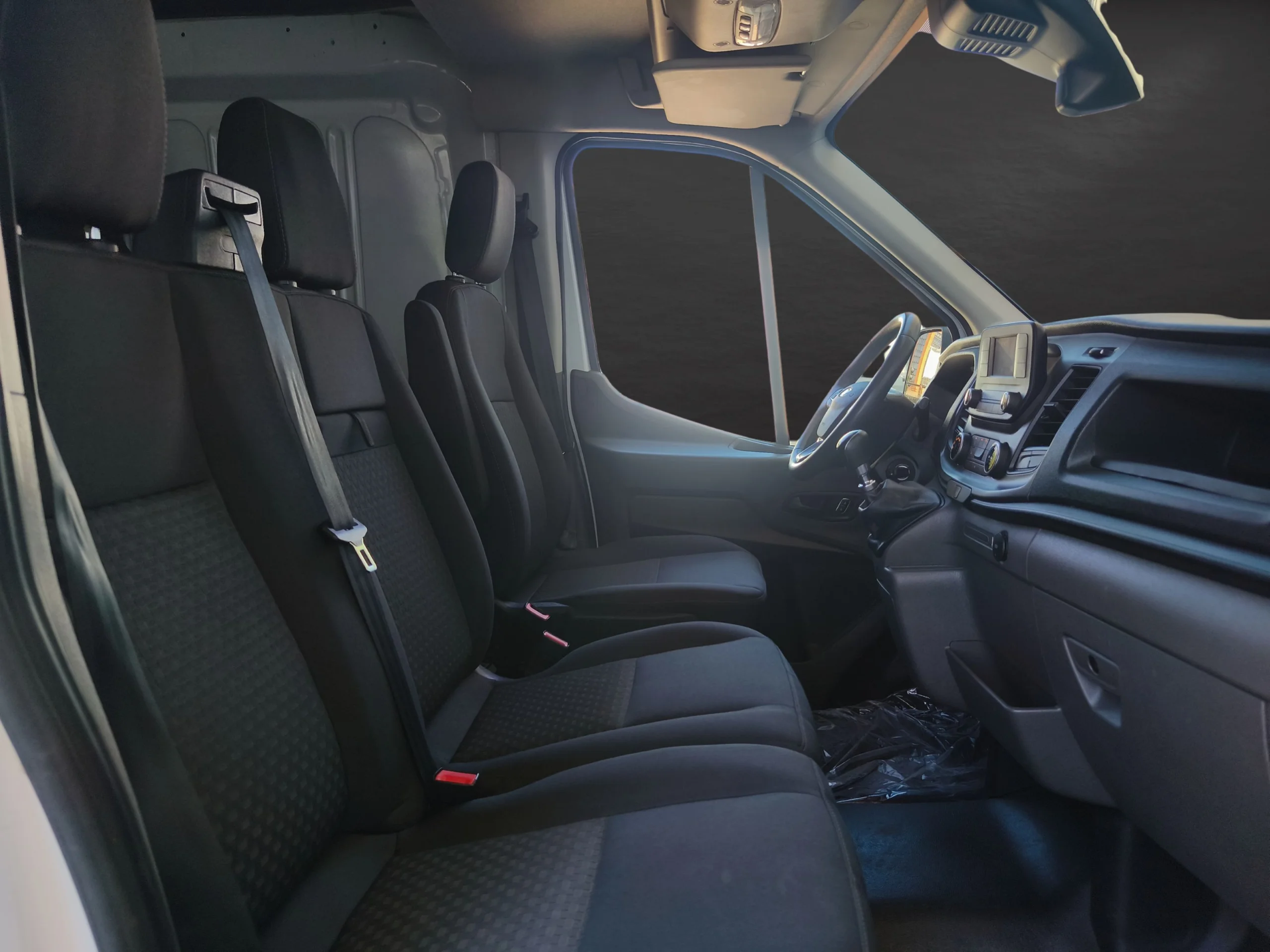 Ford Transit Furgon Mixto L4H3 170CV (2024) – 6 Plazas Retráctiles Gran Volumen Ocasión ¡Desde 450 €/mes!  - Foto 12