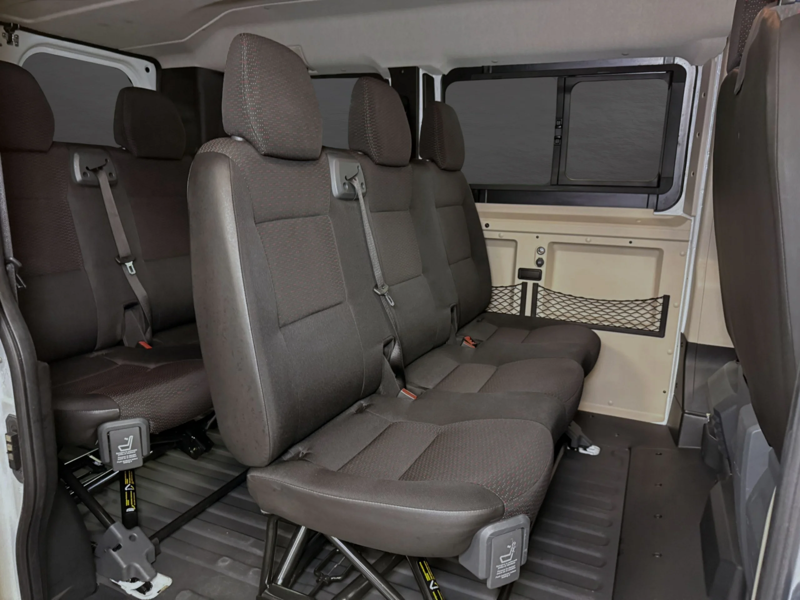 Peugeot Boxer Combi 6/9 Plazas L1H1 S&S 130 CV - Foto 11