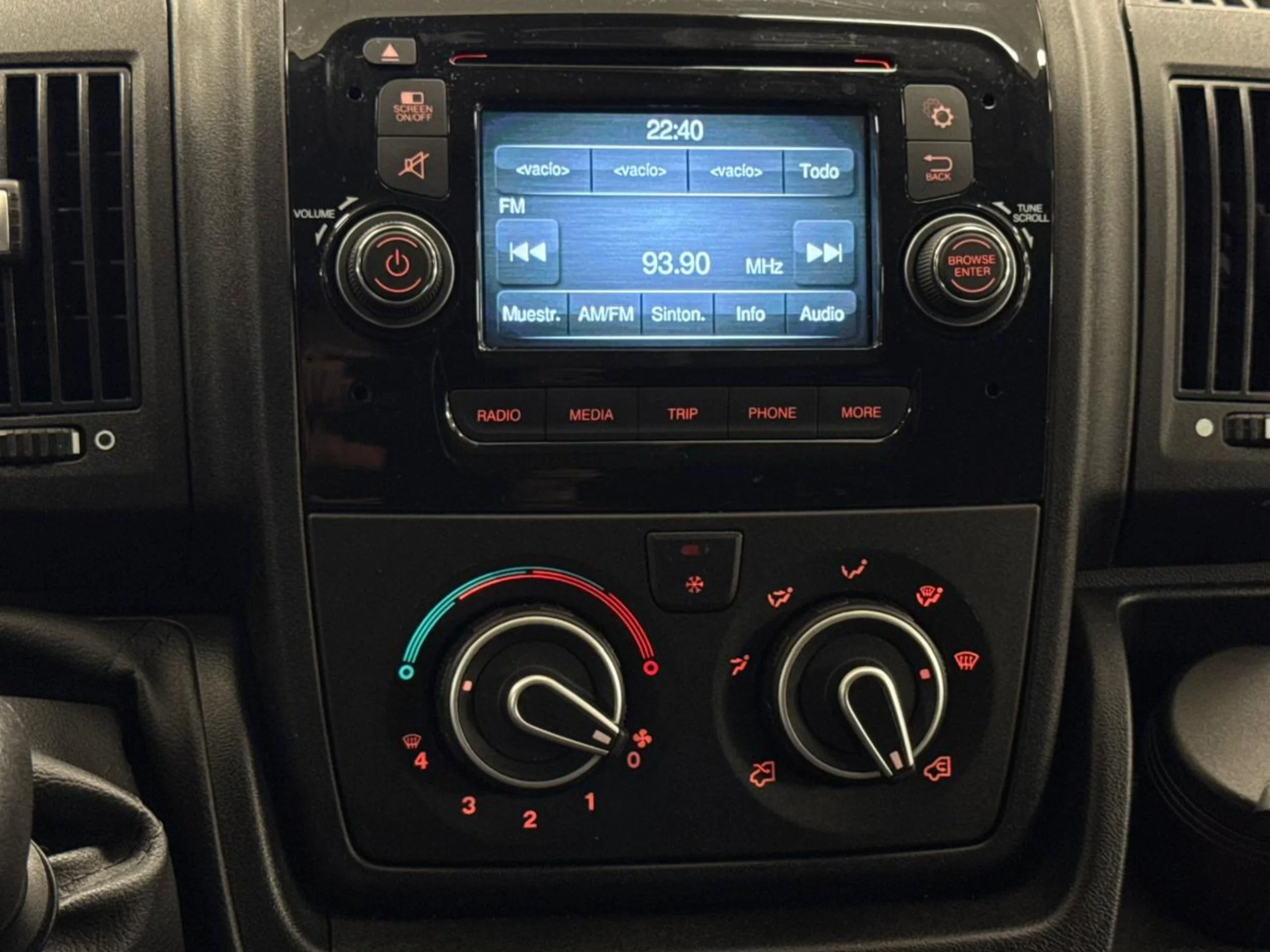 Peugeot Boxer Combi 6/9 Plazas L1H1 S&S 130 CV - Foto 22