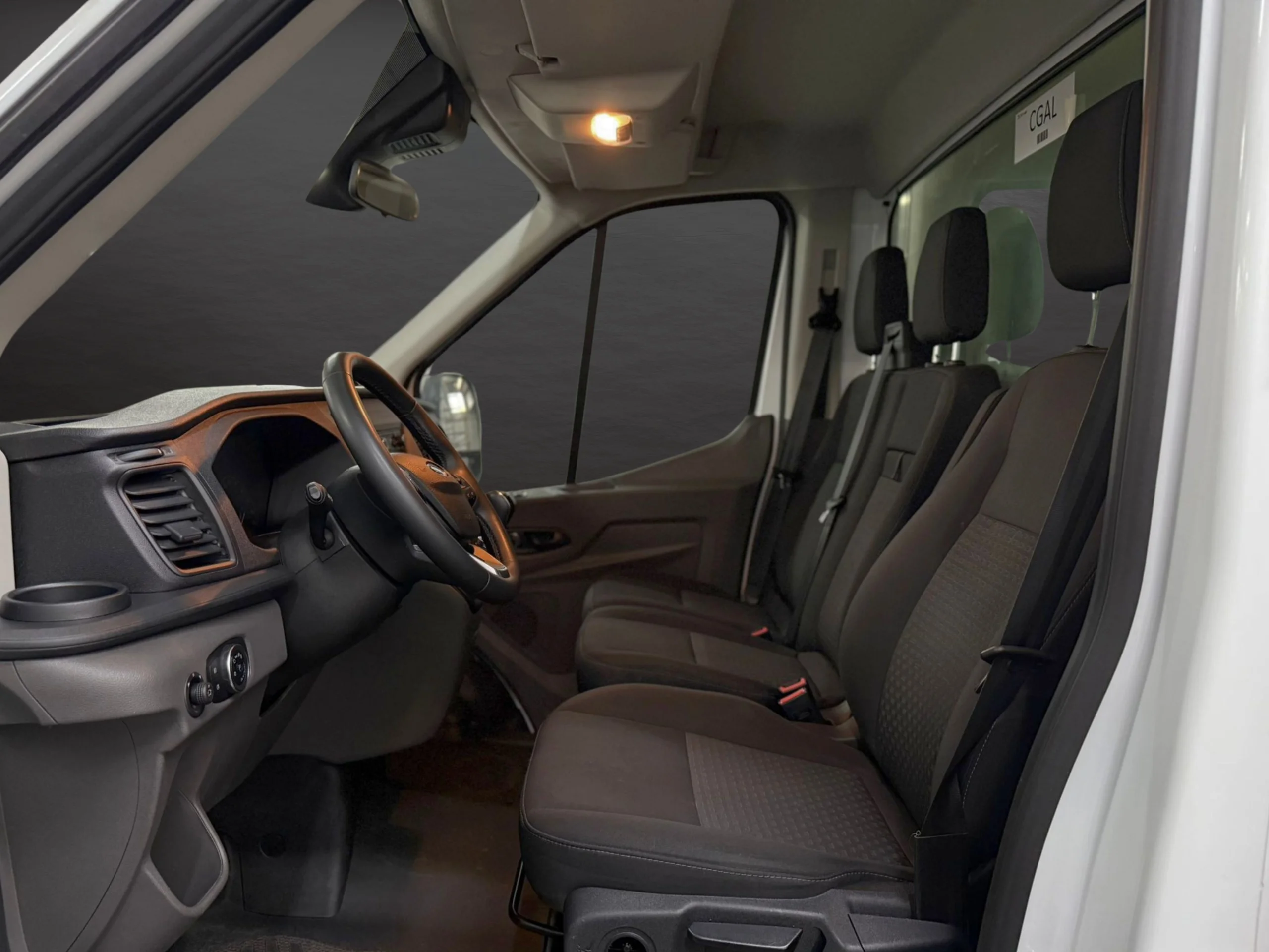 Ford Transit Carrozado Con Trampilla L4 131 CV  - Foto 11