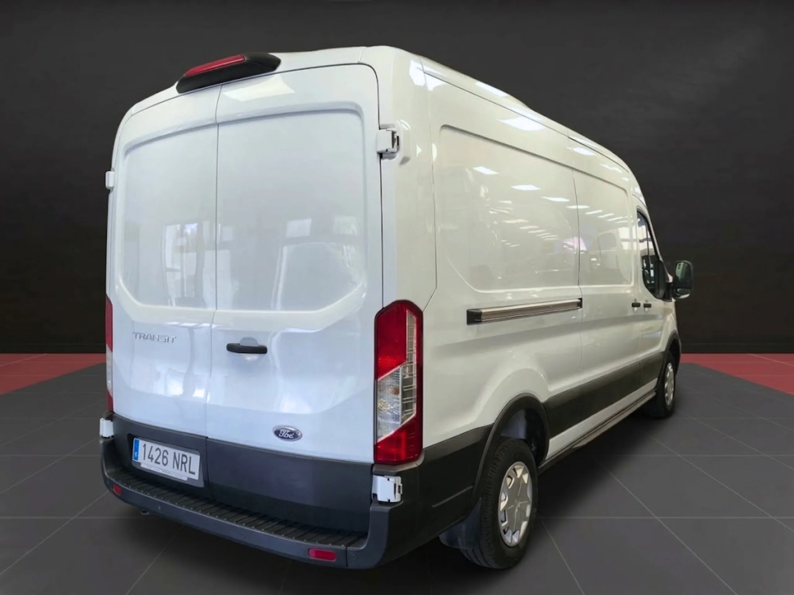 Ford Transit L3H2 2.0 Diésel  | Máxima Capacidad Logística | Desde 372 € al mes - Foto 5
