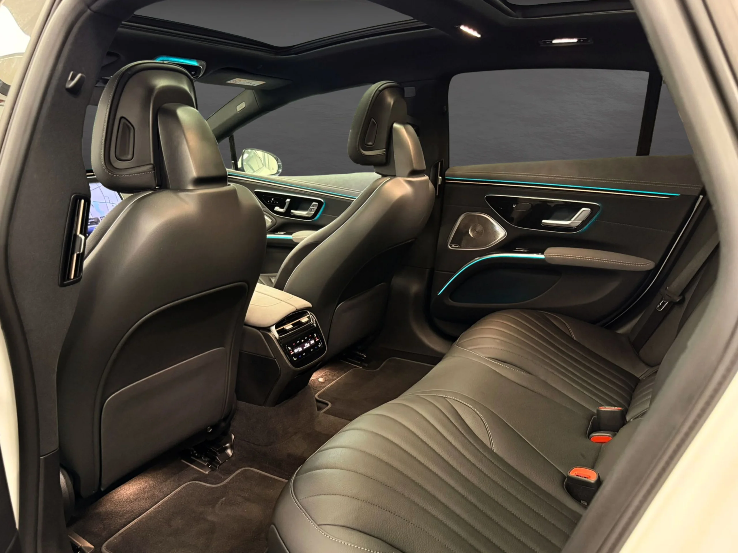 Mercedes-Benz EQS 450+ Premium 333CV – Vehículo Seminuevo Eléctrico de Gran Autonomía  - Foto 12