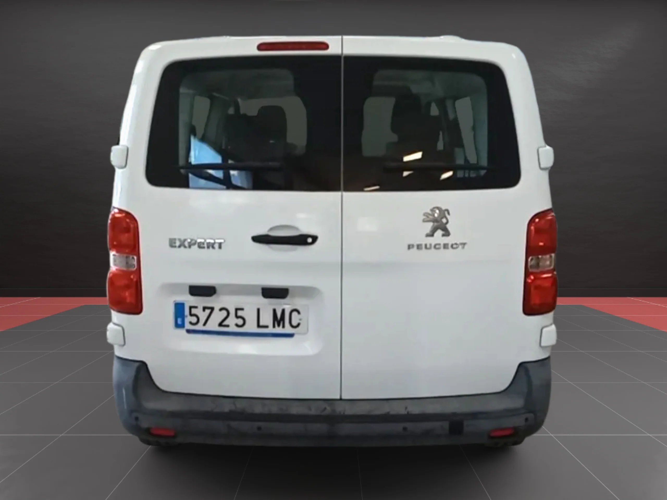 Peugeot Expert Combi BlueHDi Compact (2021) | Oportunidad de Reestreno con Solo 10.900 km | Desde 390 € al mes - Foto 6
