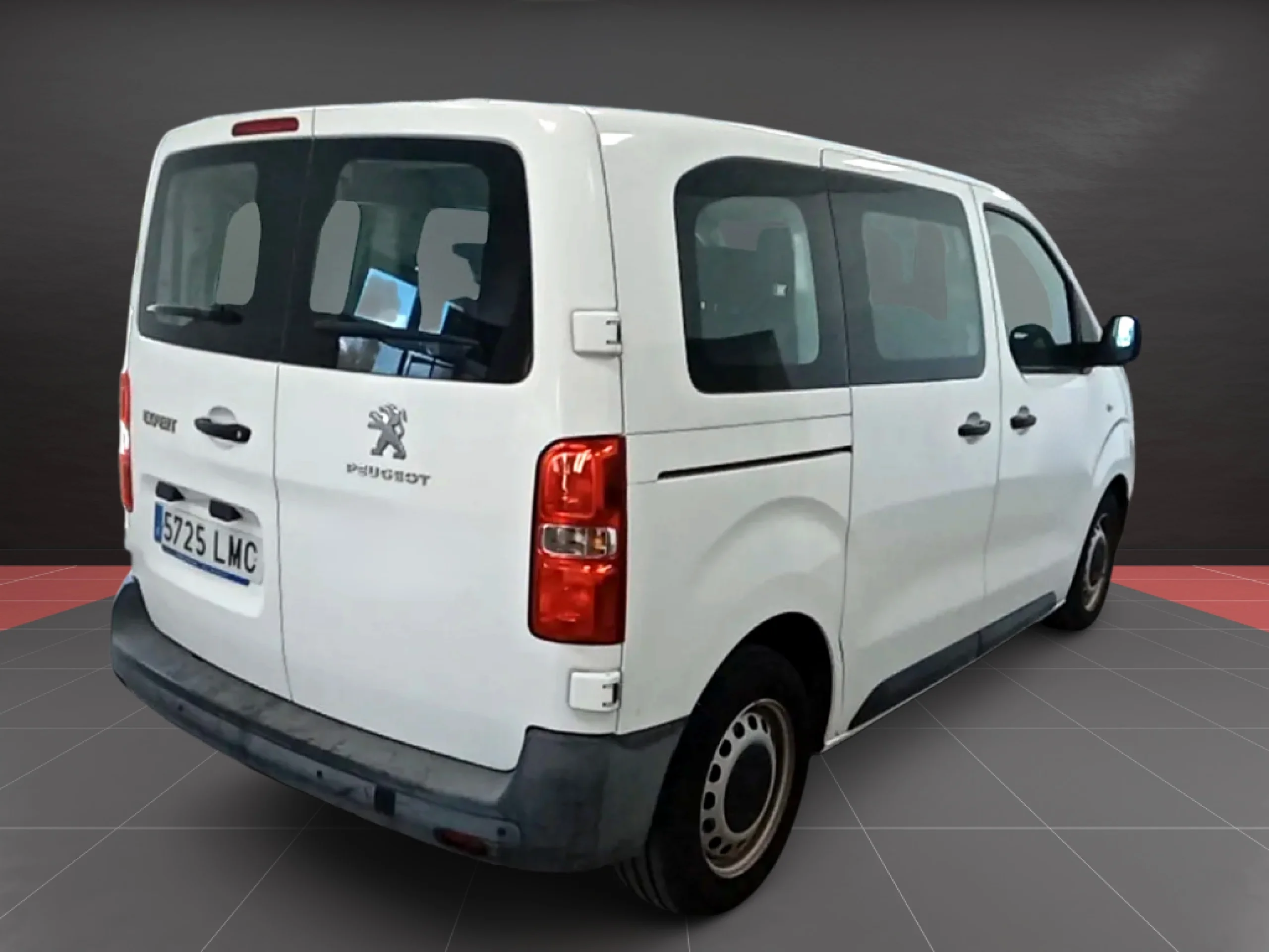Peugeot Expert Combi BlueHDi Compact (2021) | Oportunidad de Reestreno con Solo 10.900 km | Desde 390 € al mes - Foto 5