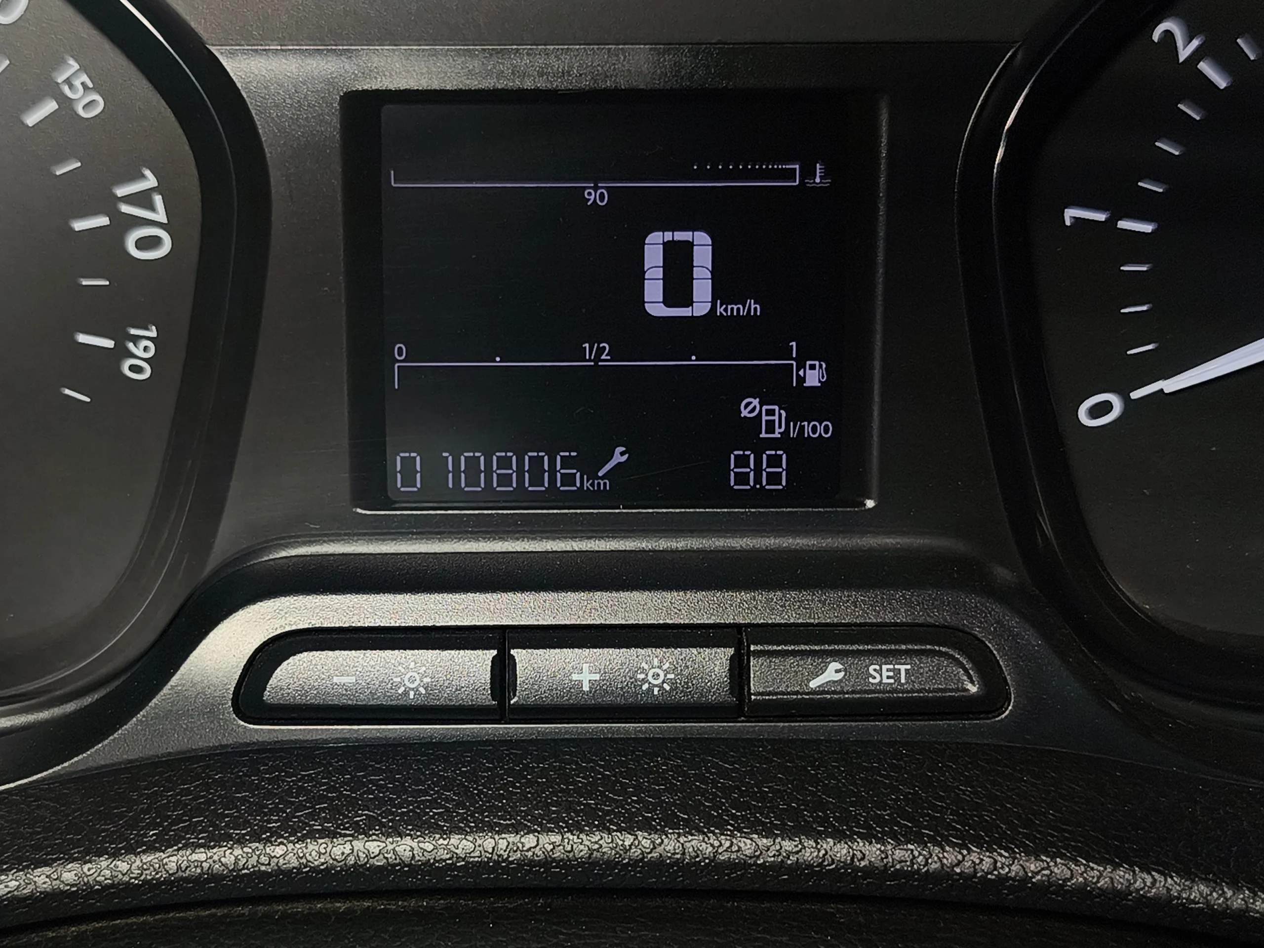Peugeot Expert Combi 6 Plazas | Oportunidad de Reestreno con Solo 10.900 km | Desde 387 € al mes - Foto 14