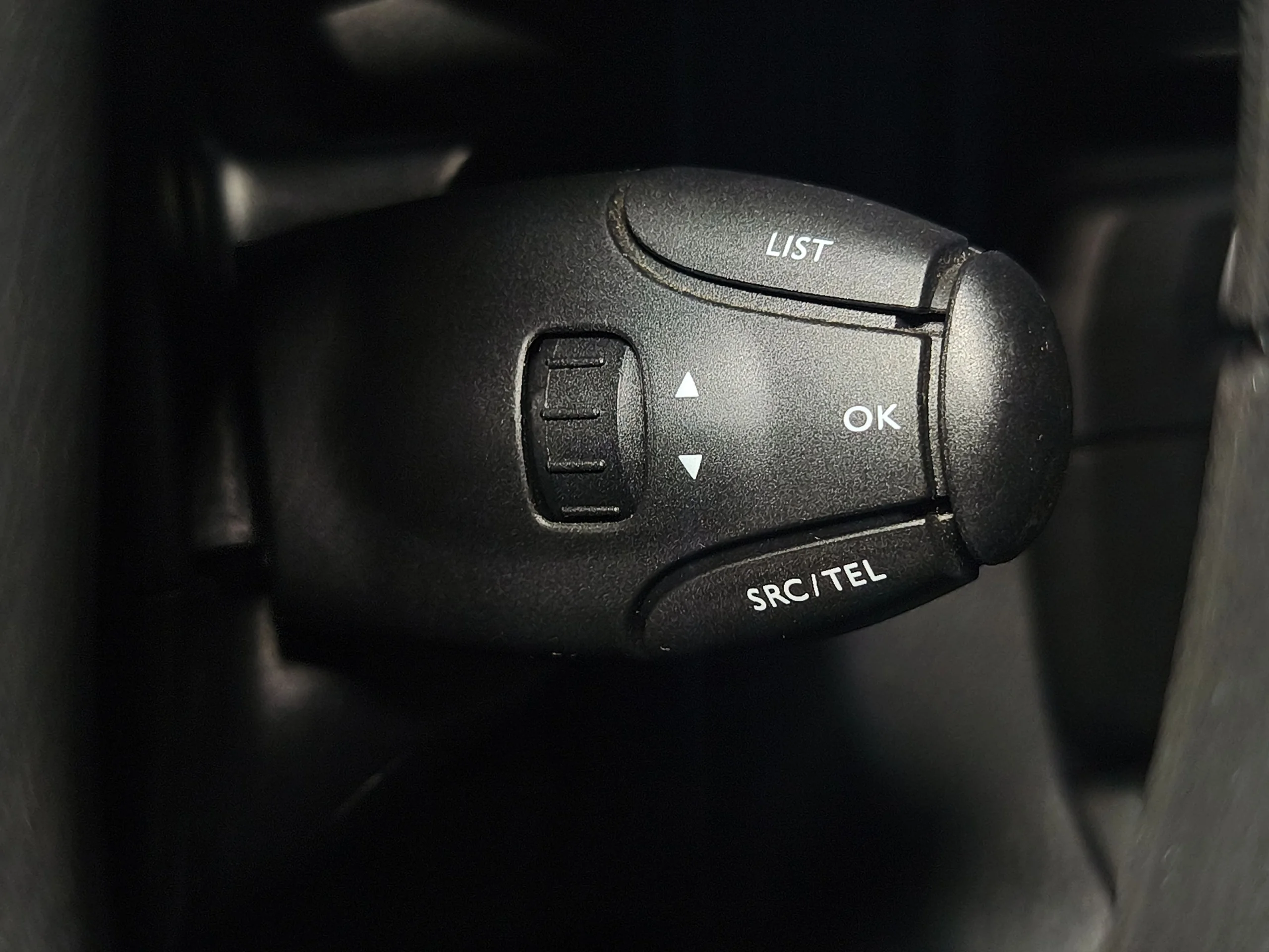 Peugeot Expert Combi 6 Plazas | Oportunidad de Reestreno con Solo 10.900 km | Desde 387 € al mes - Foto 18