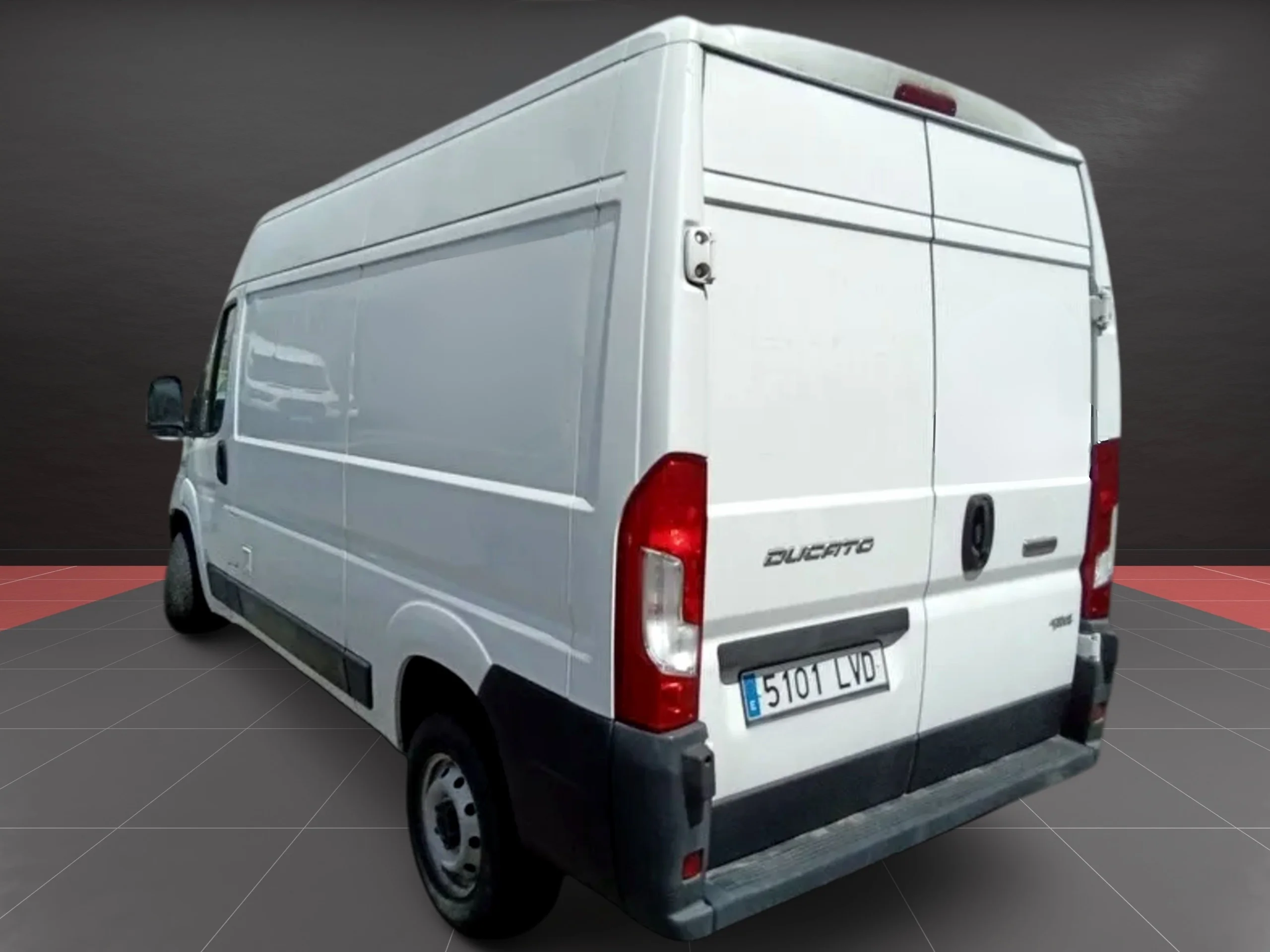 Fiat Ducato Furgón 35 L2H2 GNC | Ahorro, Etiqueta ECO y Capacidad | Desde 289 € al mes - Foto 6