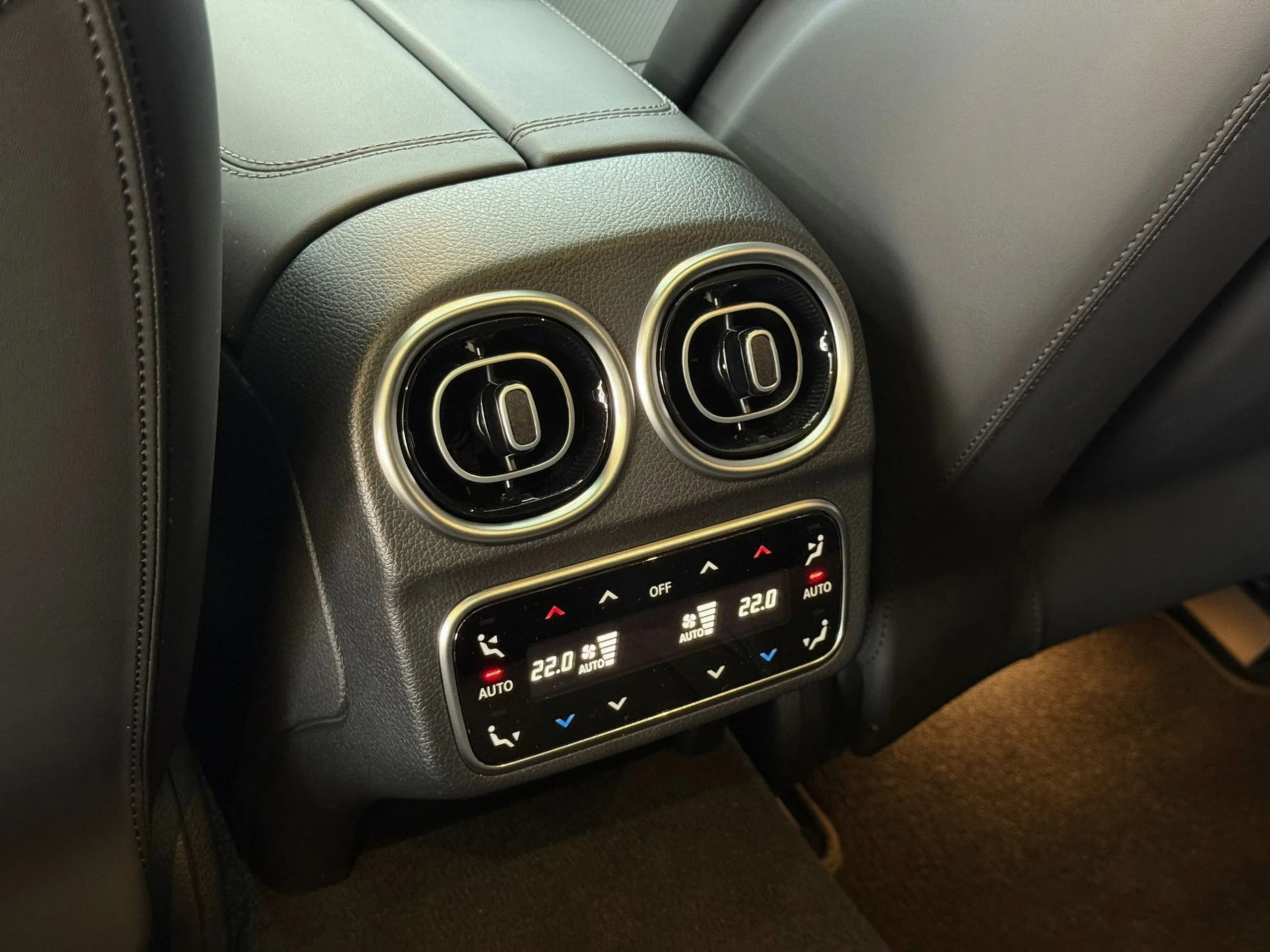 Mercedes-Benz C 63 AMG S E Performance Estate - Foto 14