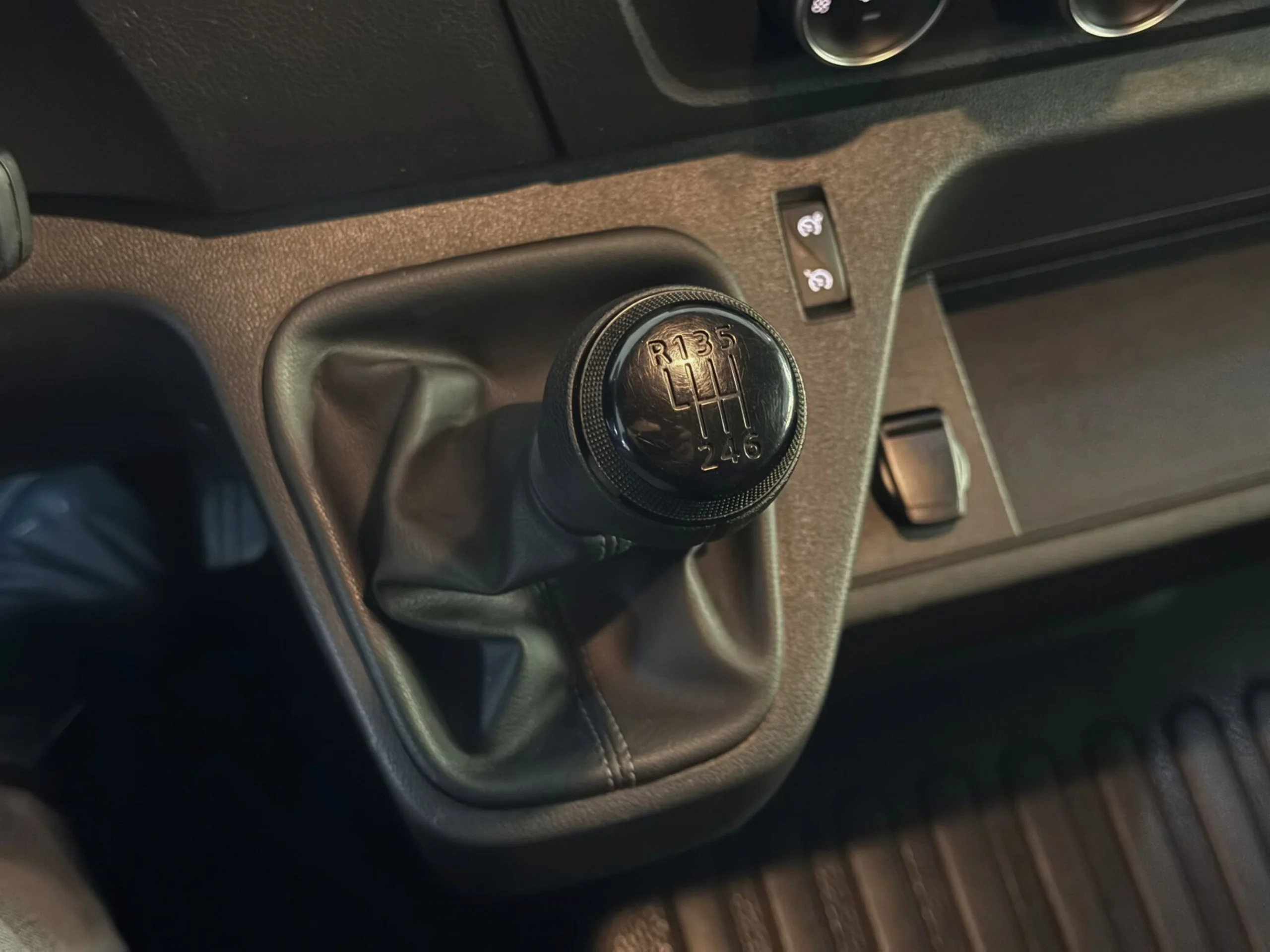 Renault Master L1H2 135 CV - Foto 17