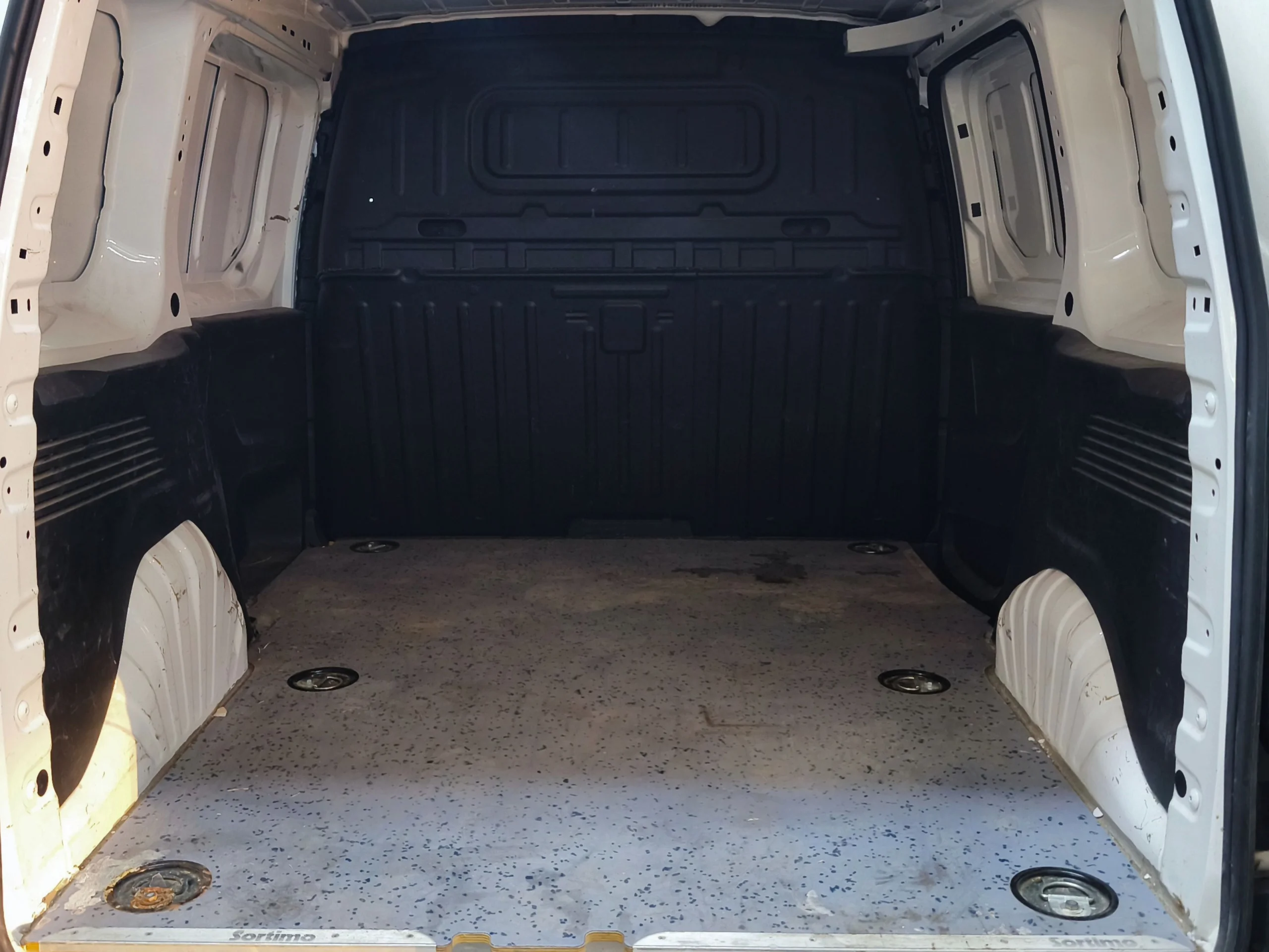 Opel Combo Furgón L1H1 | Solo 93.300 km | Desde 225€/mes - Foto 7