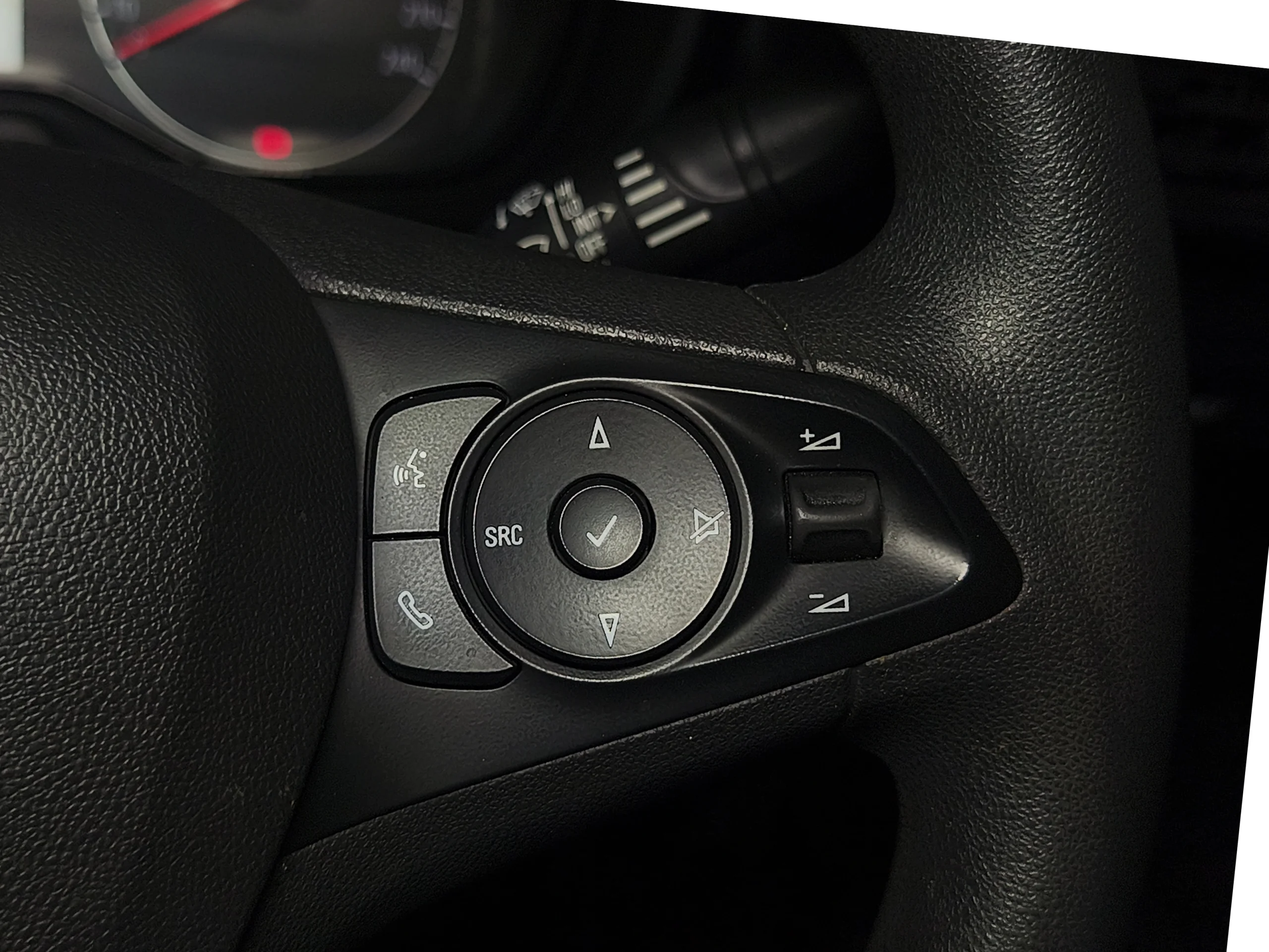 Opel Combo Furgón L1H1 | Solo 93.300 km | Desde 225€/mes - Foto 16