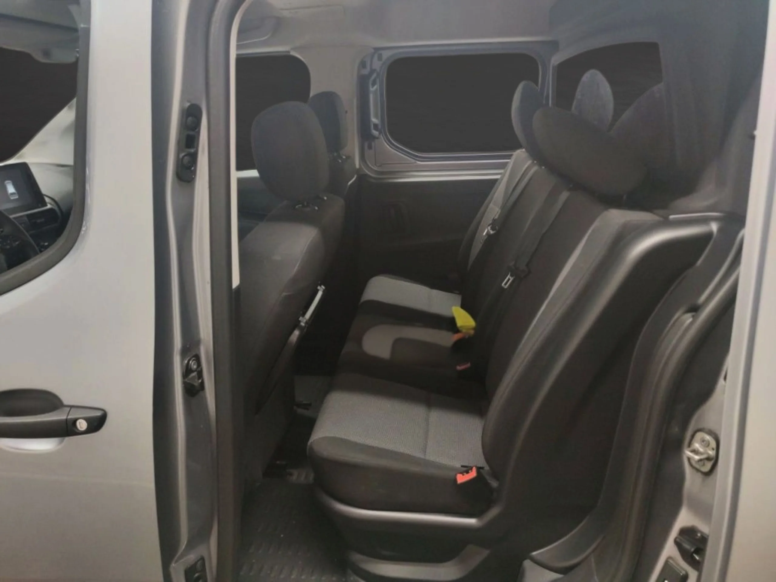 Opel Combo  L2H1 Crew Van (2021) | Combi Pasajeros | Doble Puerta Lateral | Desde 273€/mes - Foto 7