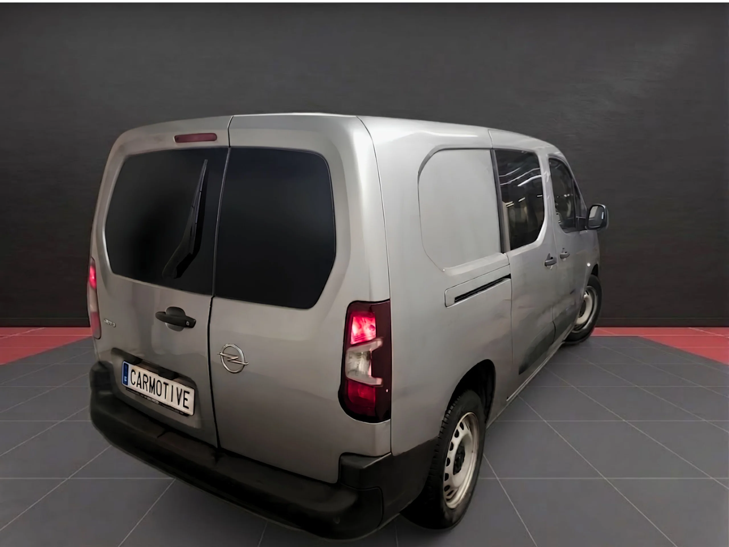 Opel Combo  L2H1 Crew Van (2021) | Combi Pasajeros | Doble Puerta Lateral | Desde 273€/mes - Foto 5