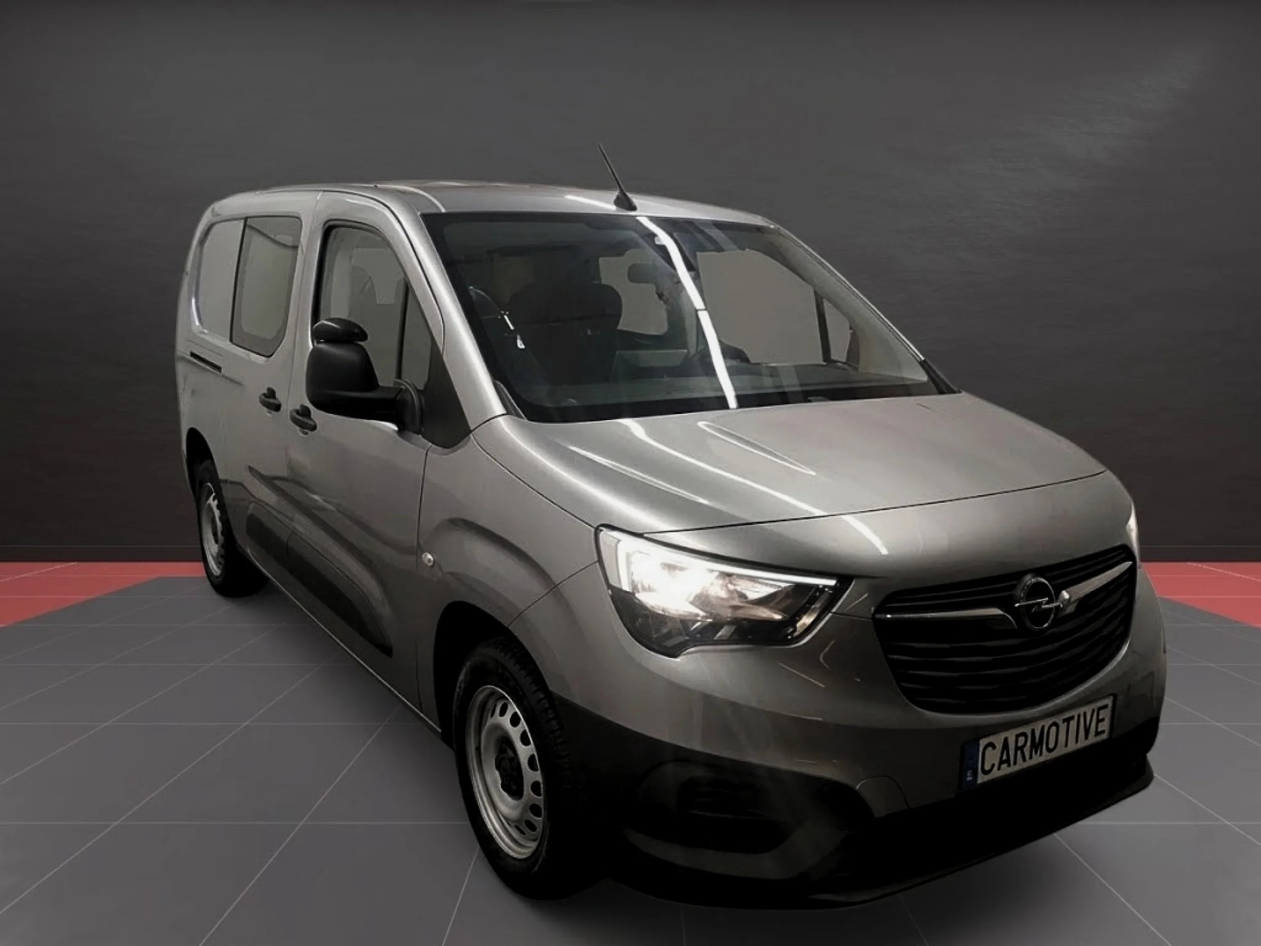 Opel Combo  L2H1 Crew Van (2021) | Combi Pasajeros | Doble Puerta Lateral | Desde 273€/mes - Foto 4