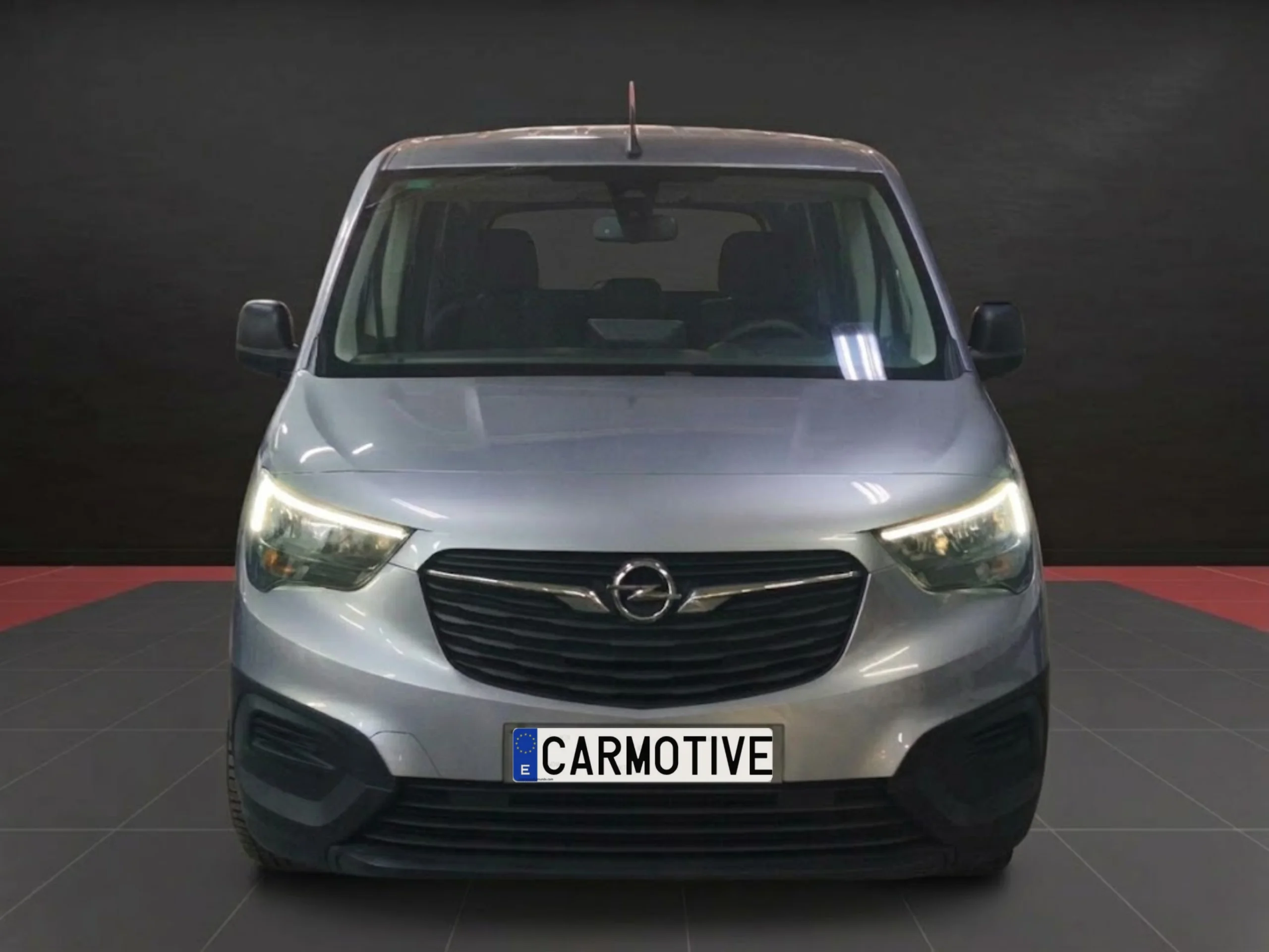 Opel Combo  L2H1 Crew Van (2021) | Combi Pasajeros | Doble Puerta Lateral | Desde 268€/mes - Foto 3
