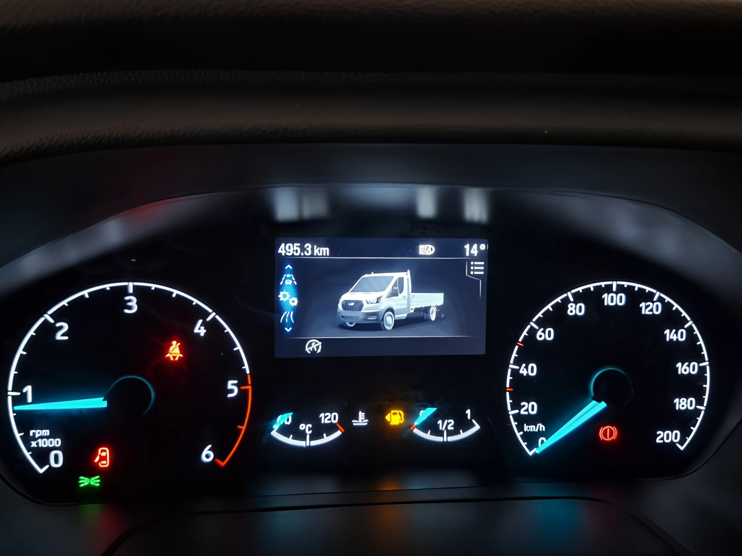 Ford Transit L3H3 Carrozado con Trampilla y Puerta Lateral | Doble Rueda | Desde 671€/mes - Foto 11