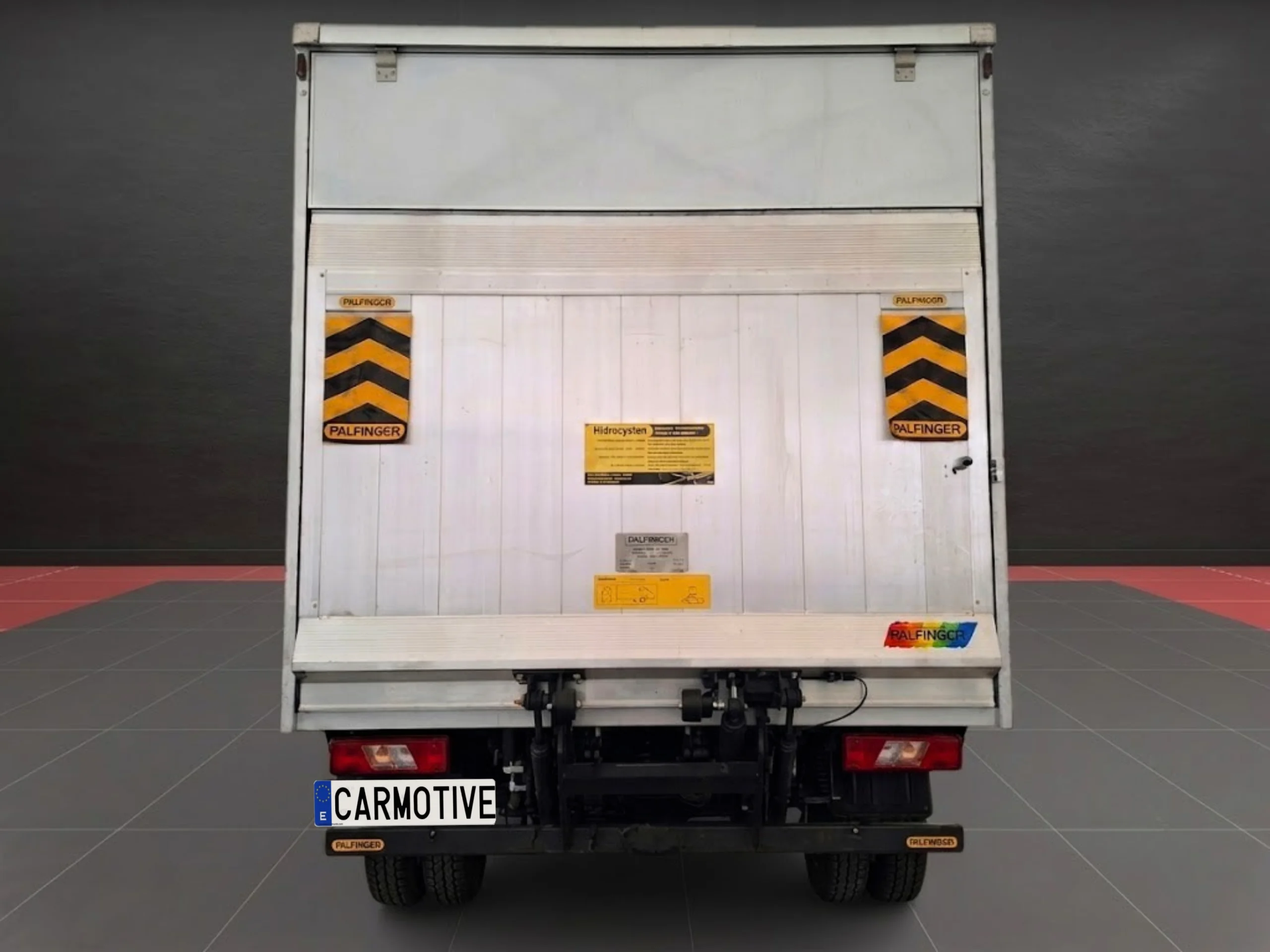 Ford Transit L3H3 Carrozado con Trampilla y Puerta Lateral | Doble Rueda | Desde 671€/mes - Foto 4