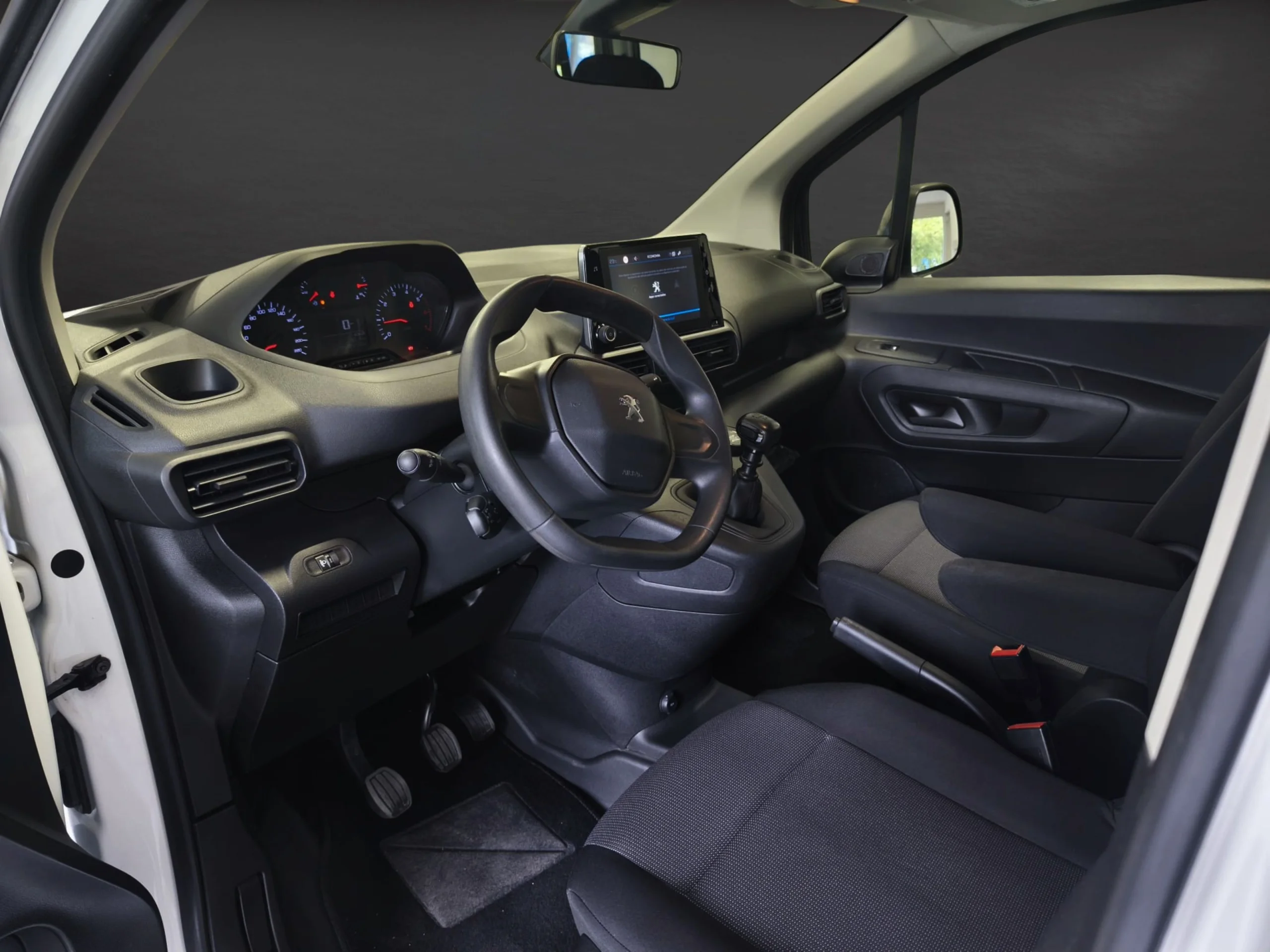 Peugeot Partner Doble cabina L2 Combi 5 plazas 4X4 130CV - Foto 13