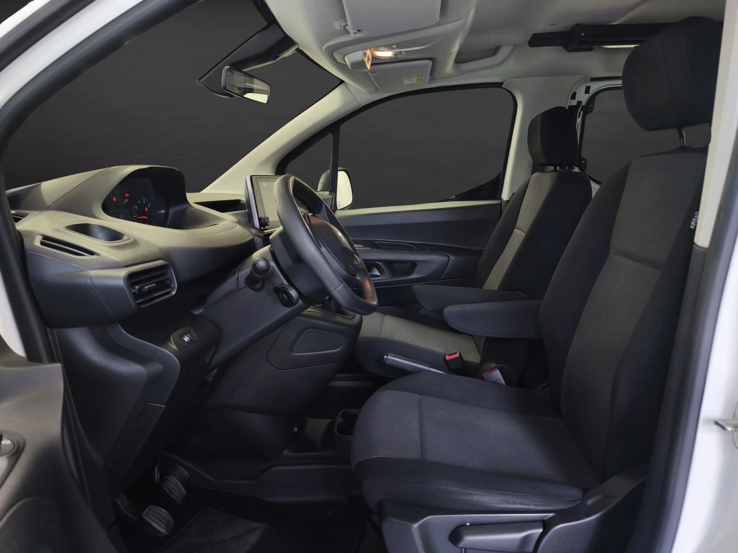 Peugeot Partner Doble cabina L2 Combi 5 plazas 4X4 130CV - Foto 15