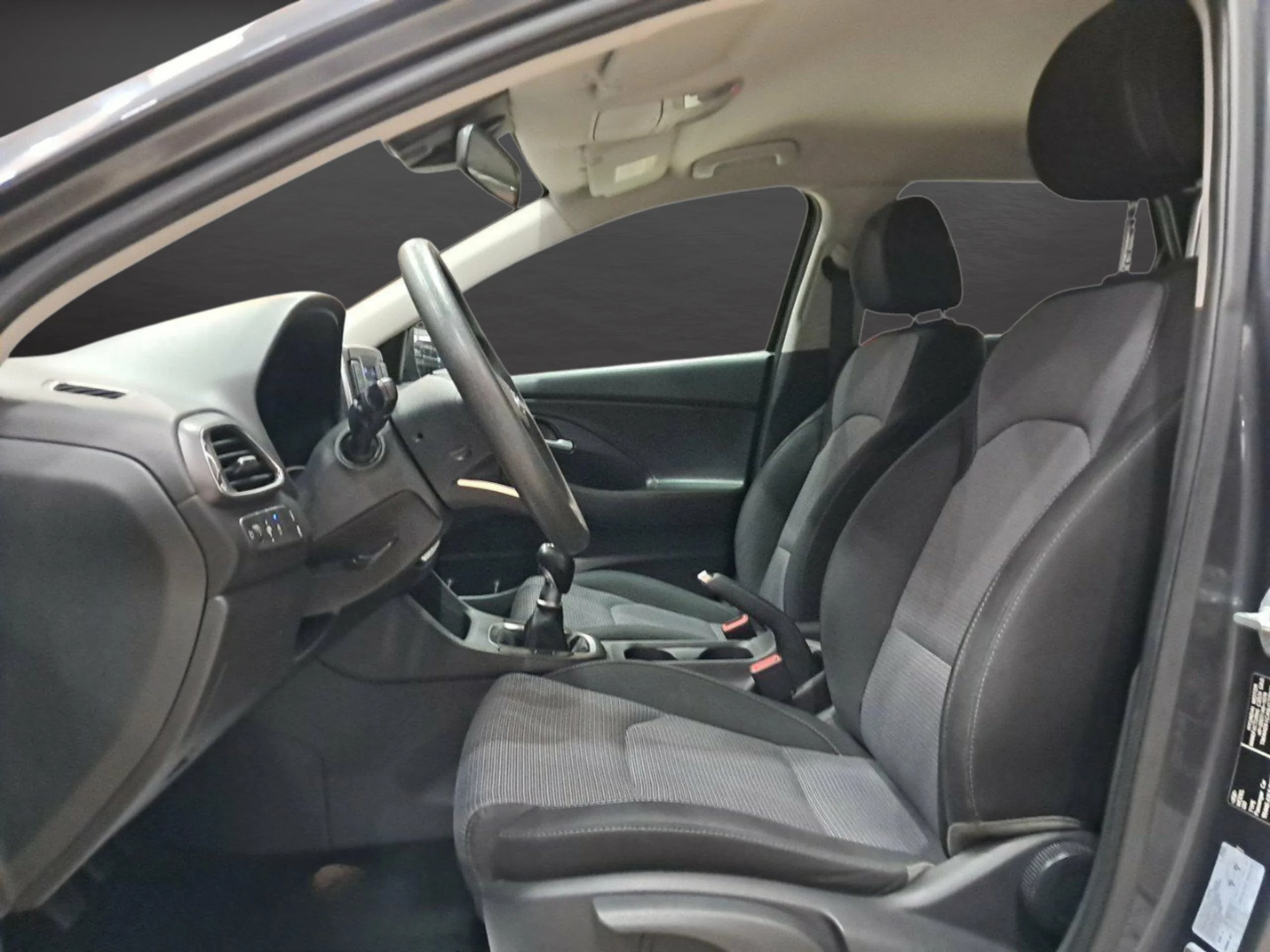 Hyundai I30 1.5 110CV DPI Essence - Foto 9