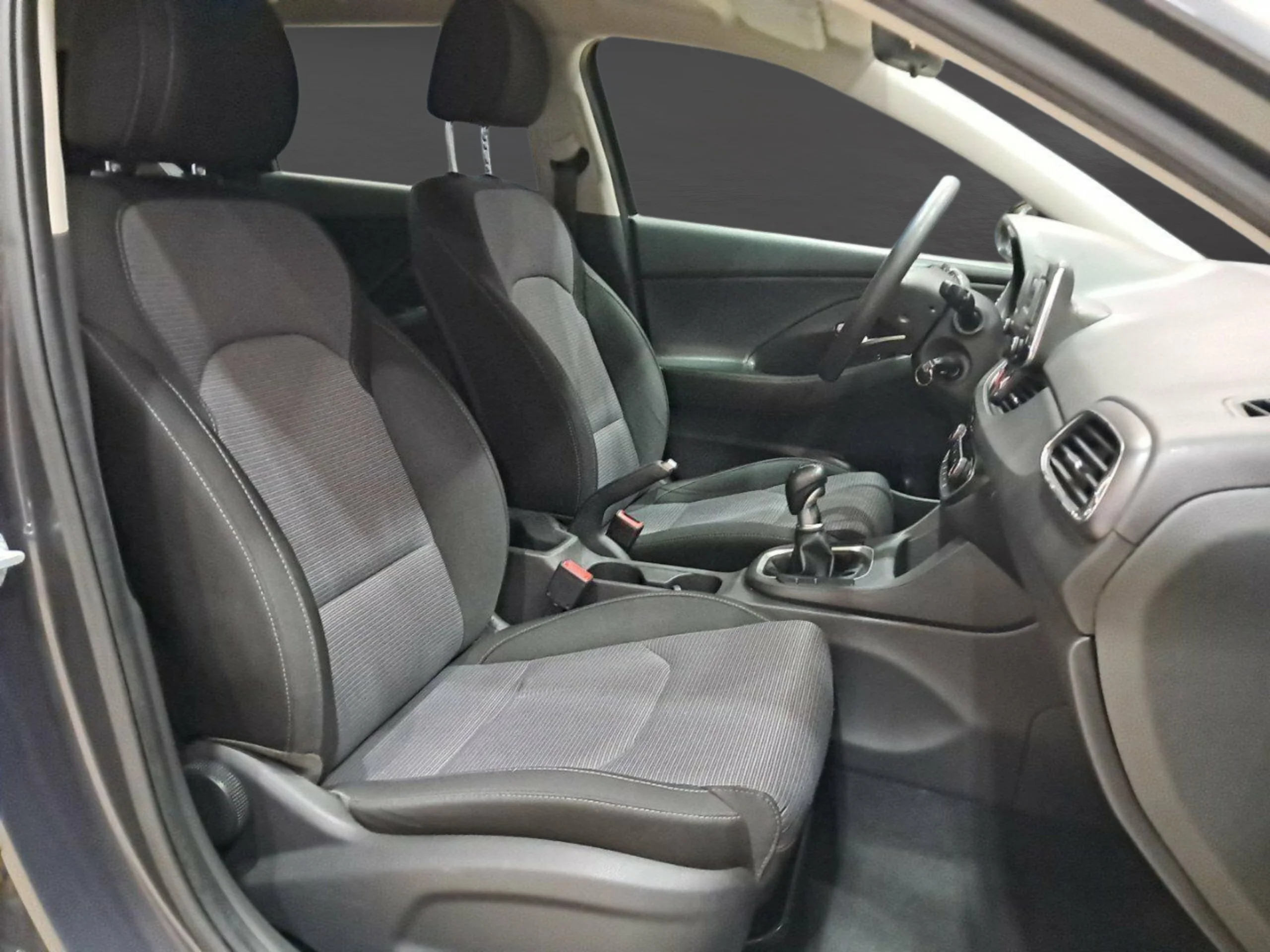 Hyundai I30 1.5 110CV DPI Essence - Foto 10