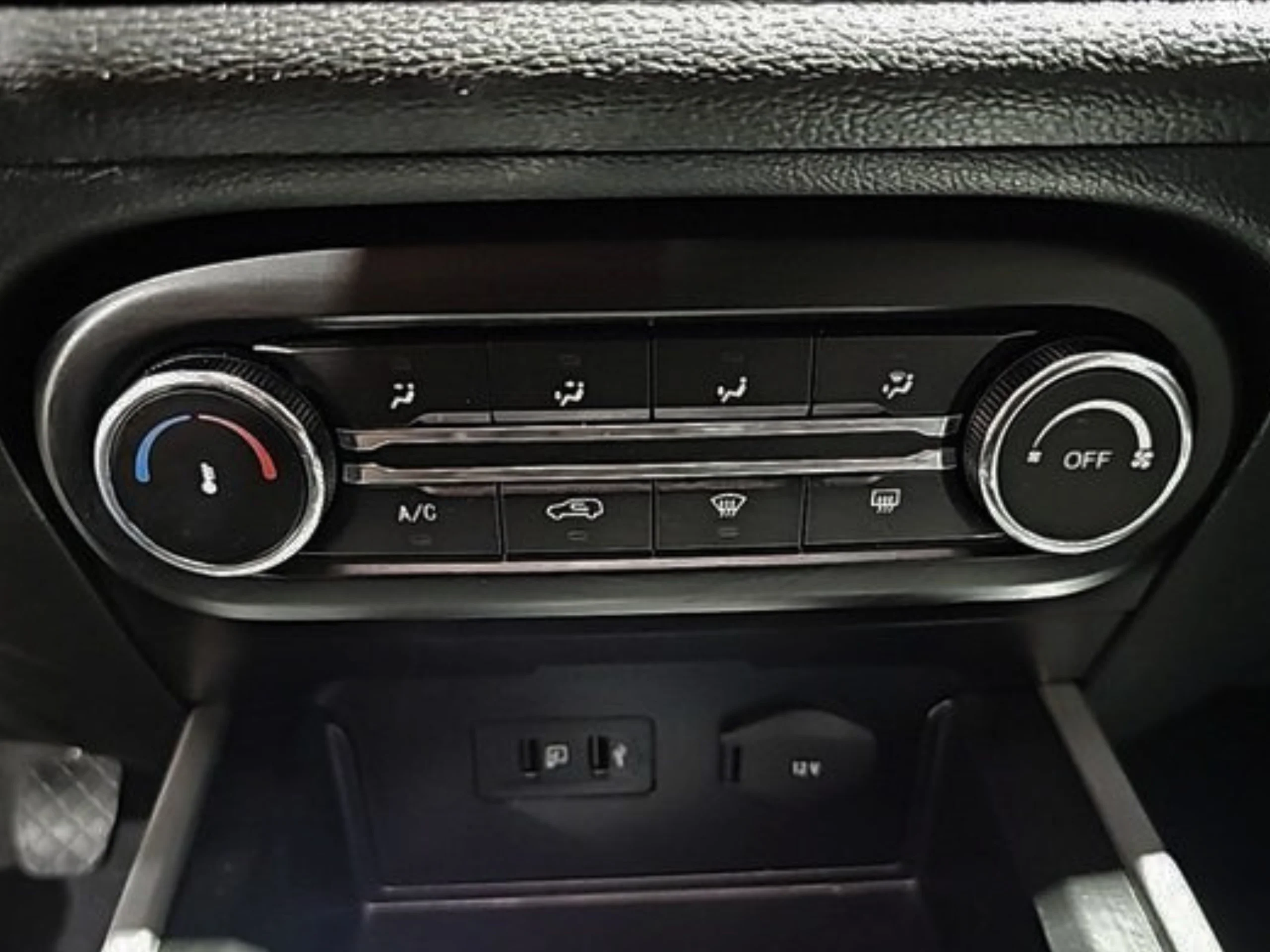 DR Motor DR3 1.5 Gasolina 115CV (2022) | SUV Familiar | Desde 209€/mes - Foto 16