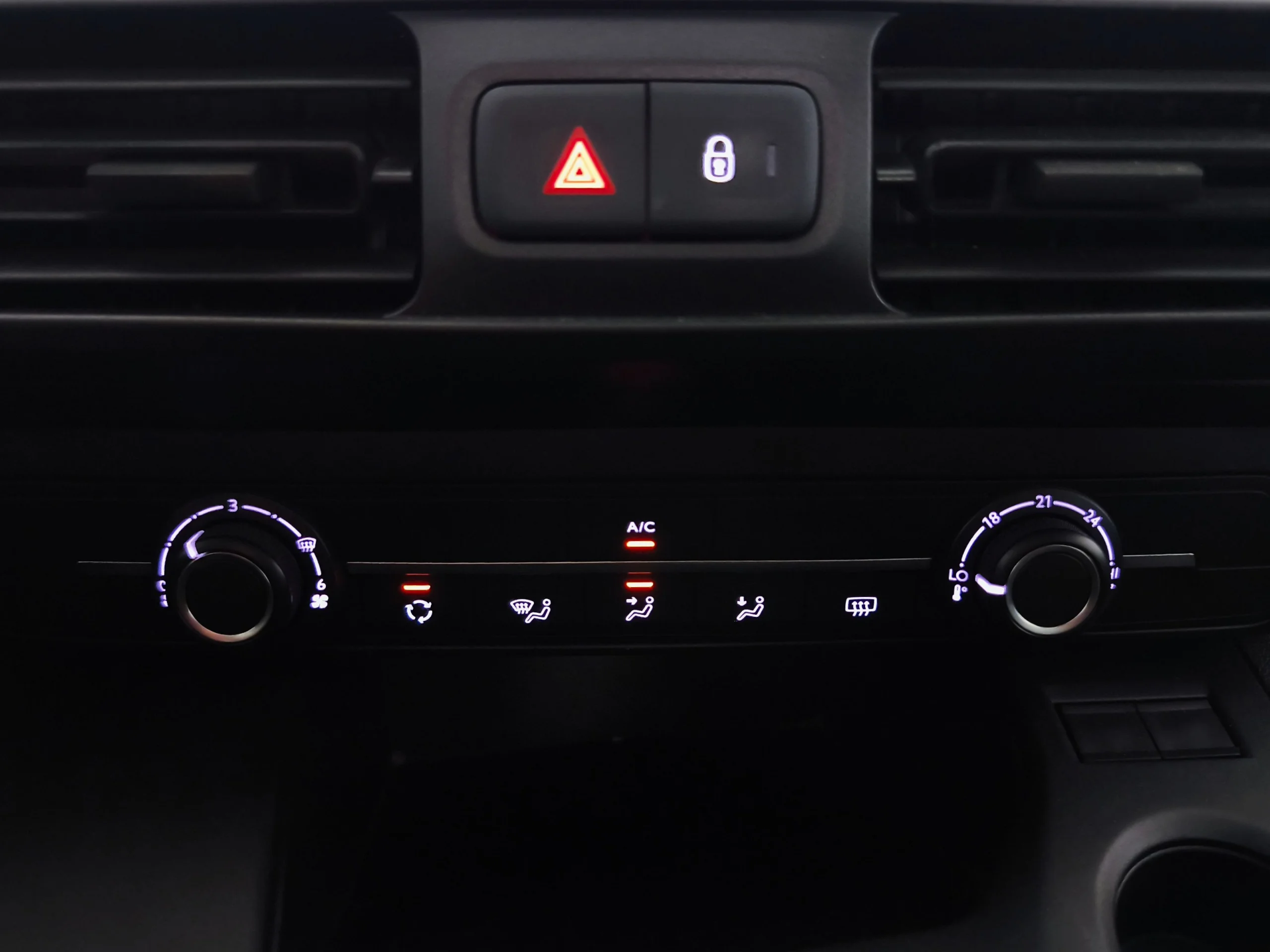 Opel Combo  L2H1 Crew Van (2021) | Combi Pasajeros | Doble Puerta Lateral | Desde 268€/mes - Foto 28